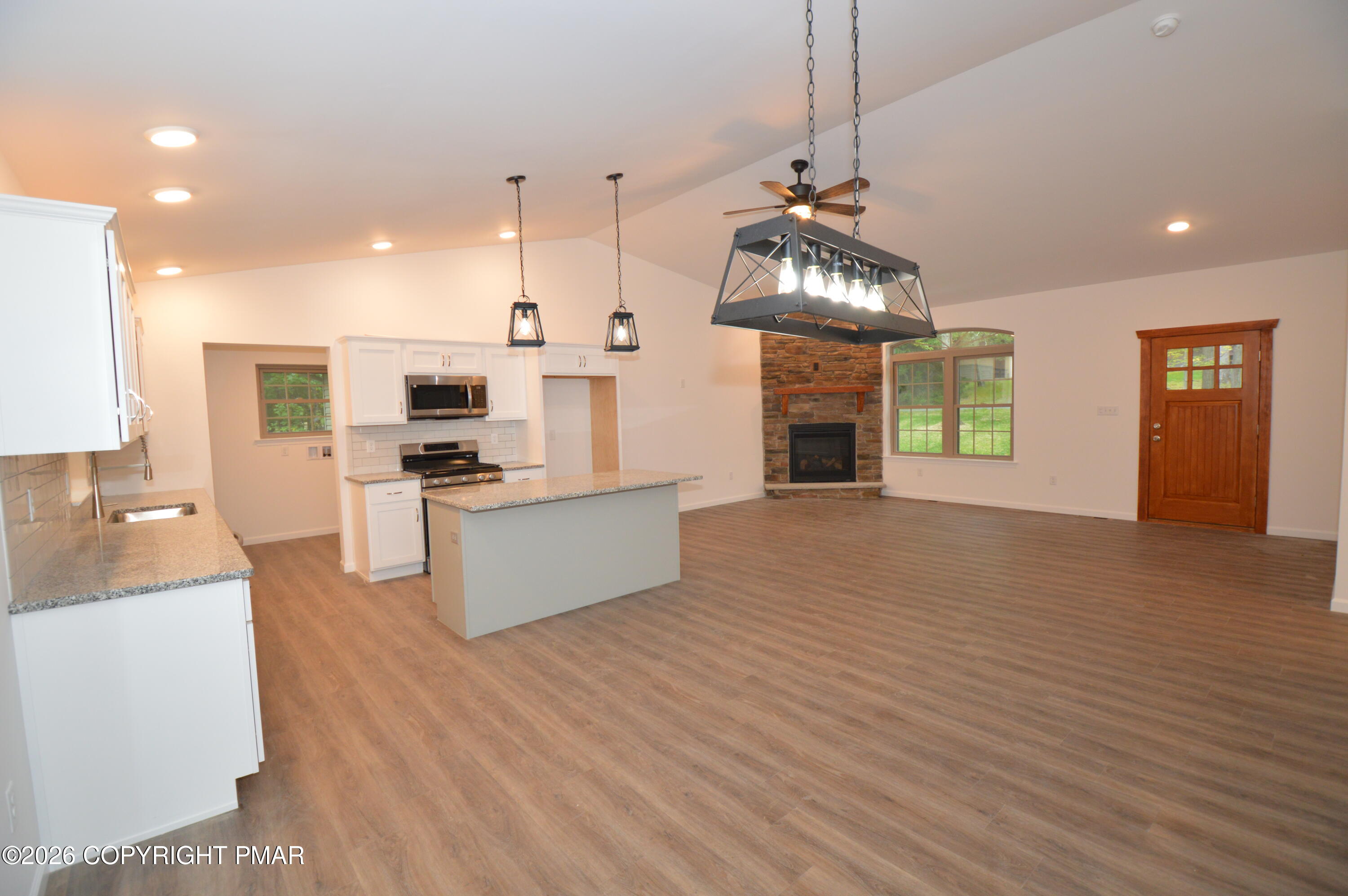 120 Ozark Drive Property Photo 13