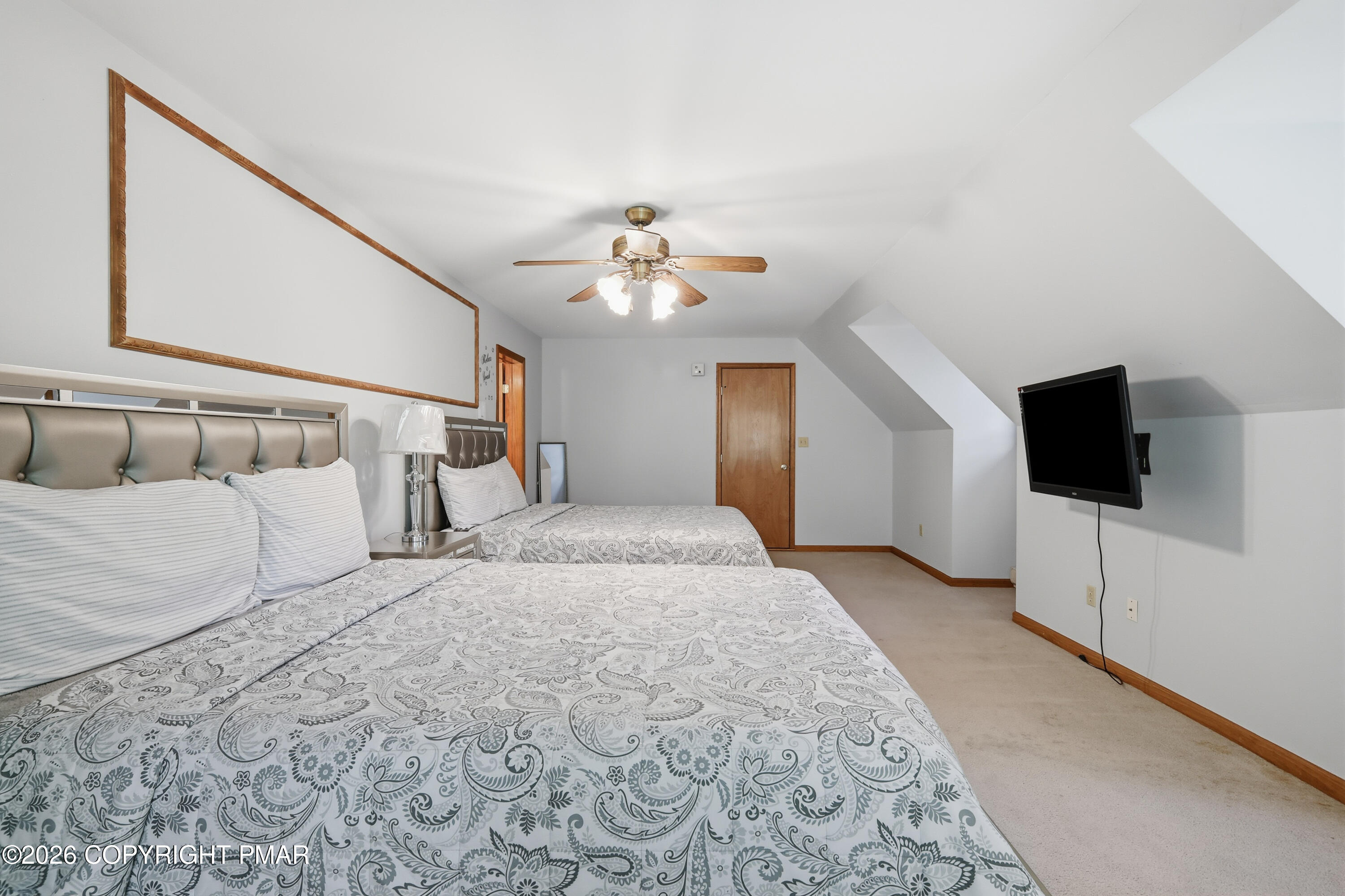 2506 Camelback Avenue Property Photo 20