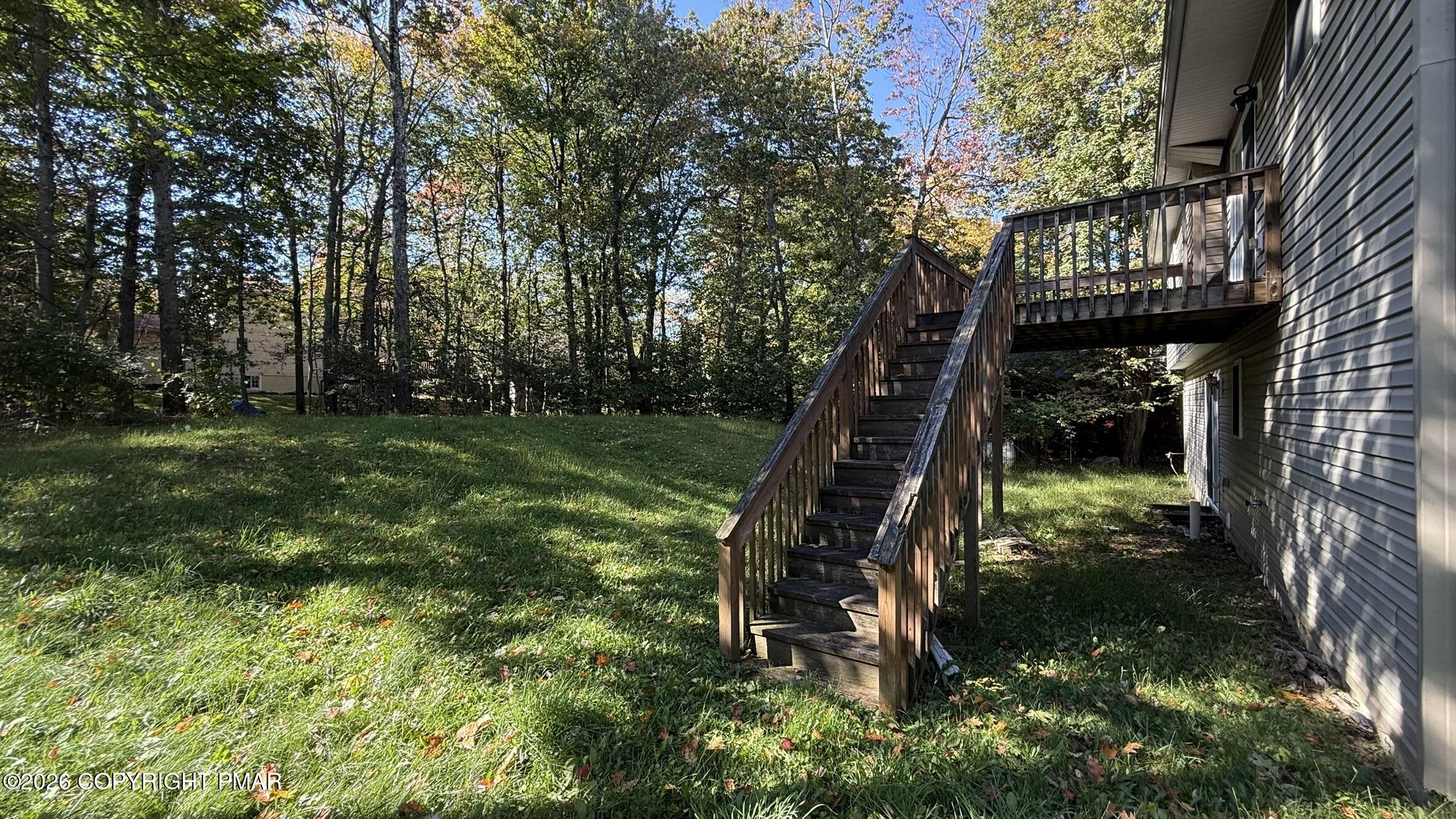 1661 Cotswold Road Property Photo 4