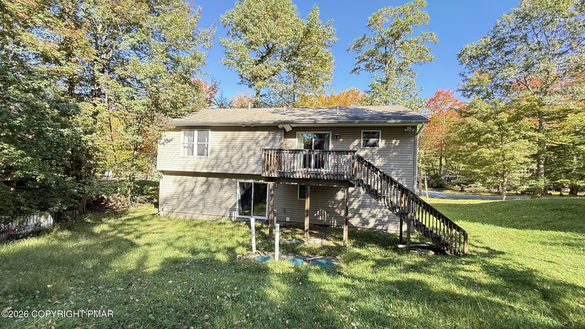 1661 Cotswold Road Property Photo 5