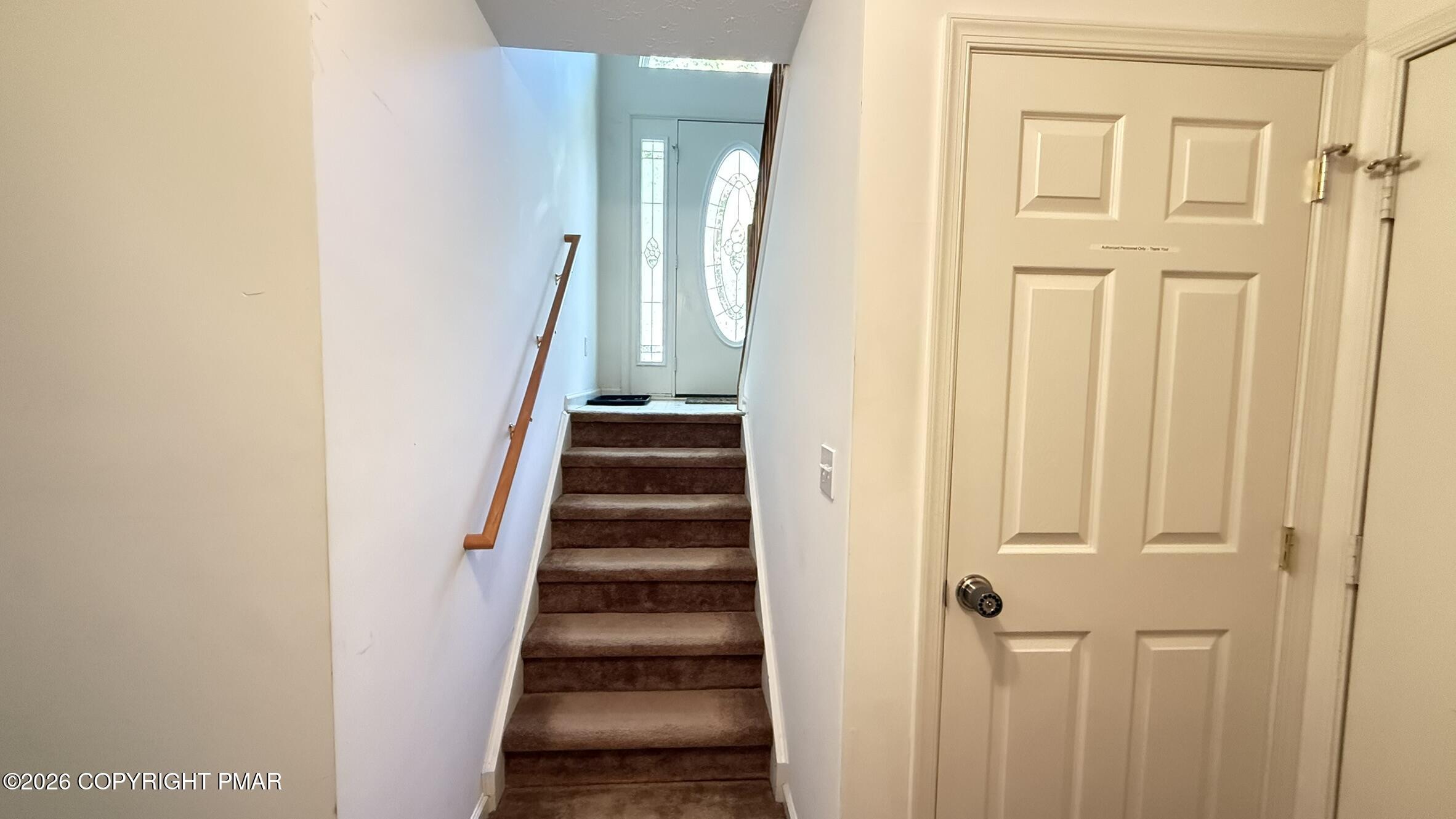 1661 Cotswold Road Property Photo 22