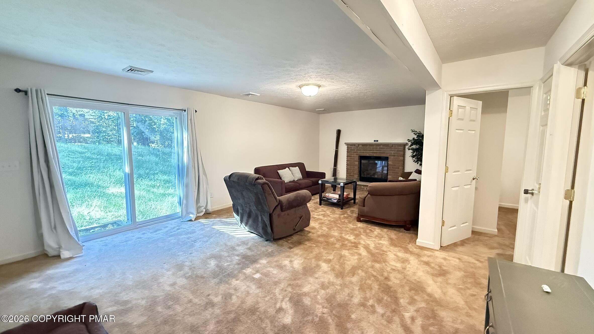 1661 Cotswold Road Property Photo 23