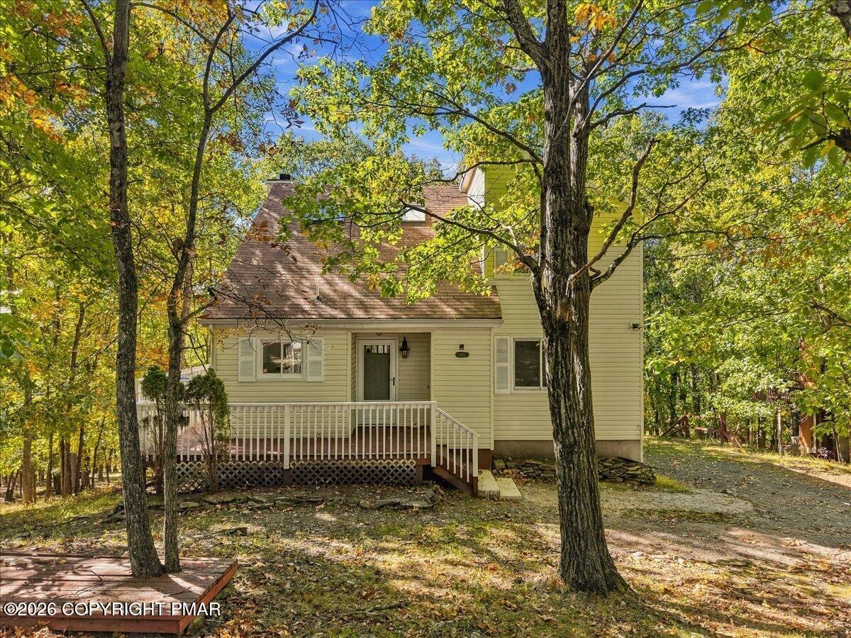 177 Summerton Circle Property Photo 1