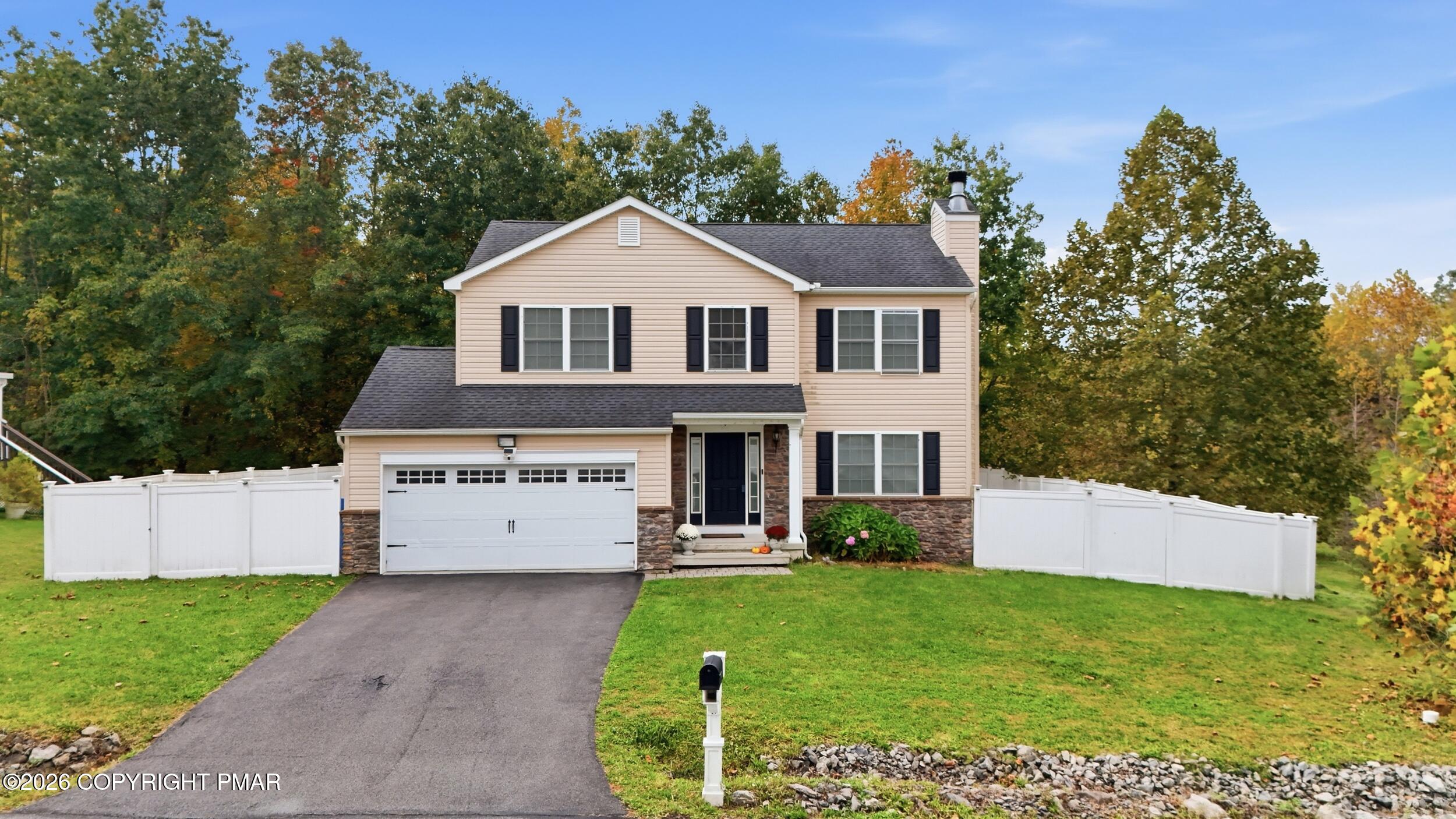135 American Way Property Photo 2