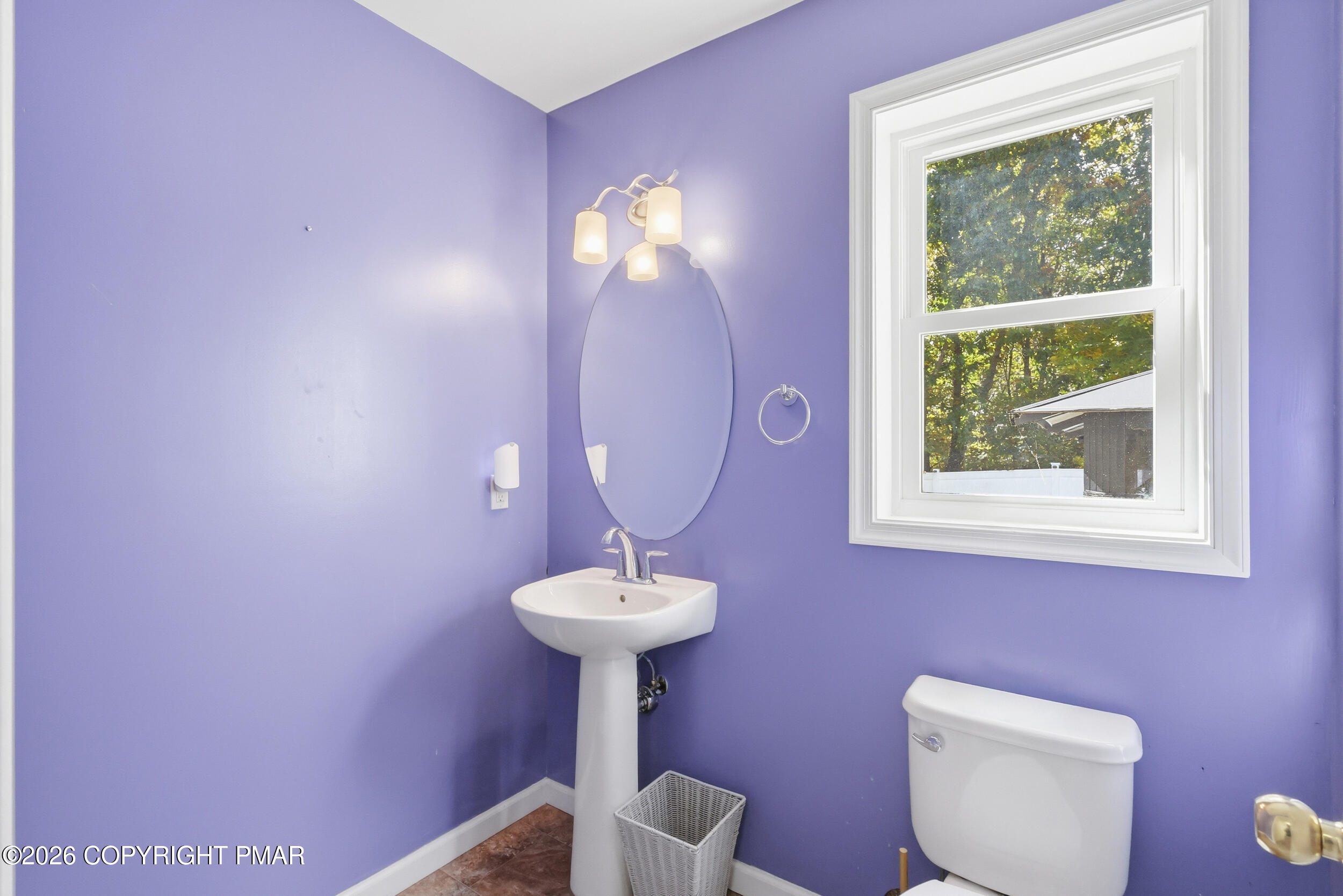 135 American Way Property Photo 13
