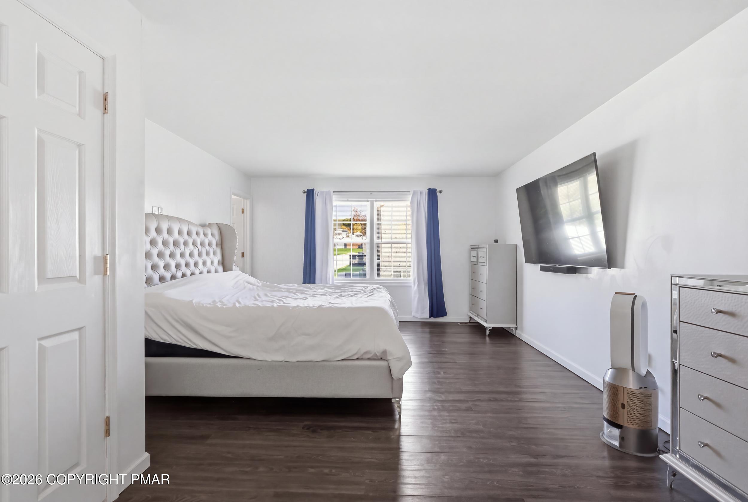 135 American Way Property Photo 15