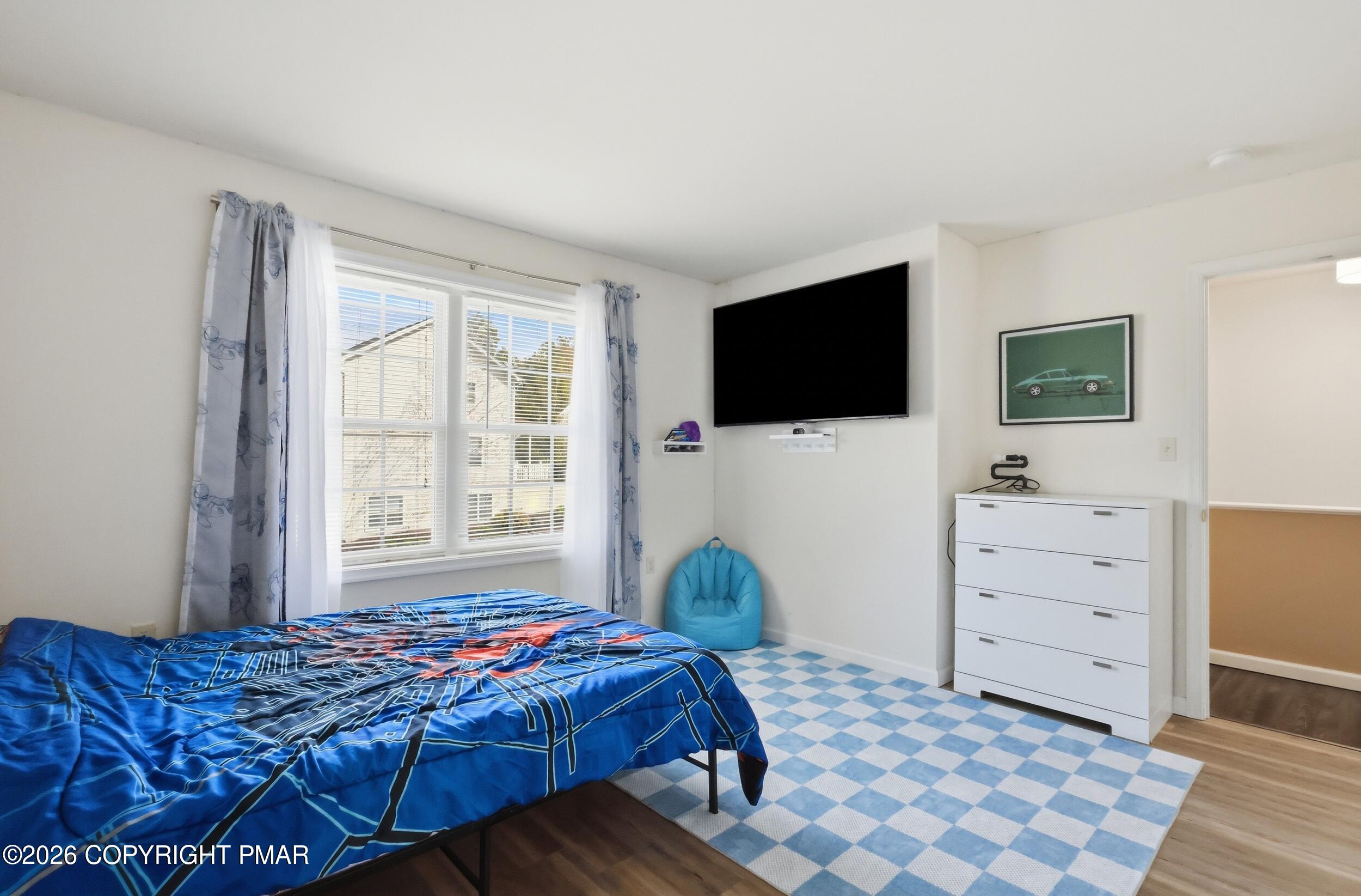 135 American Way Property Photo 23