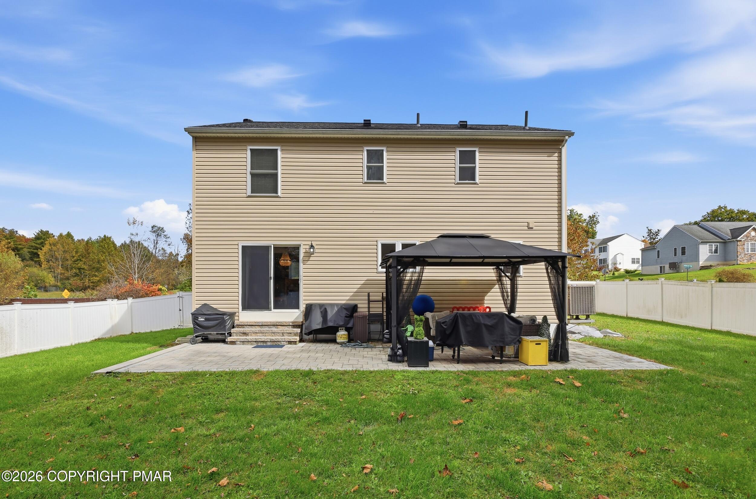135 American Way Property Photo 35