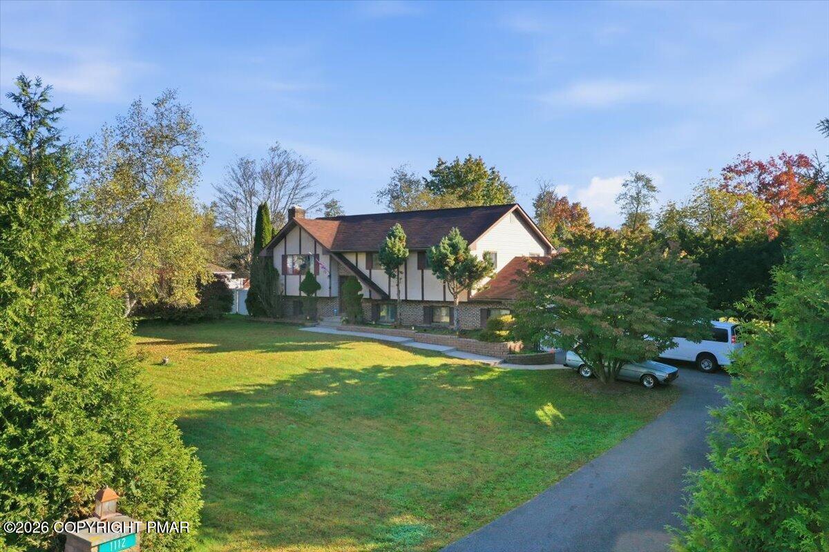 1112 Scott Street Property Photo 5