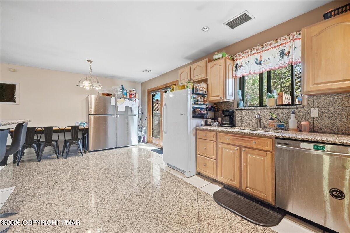 1112 Scott Street Property Photo 21