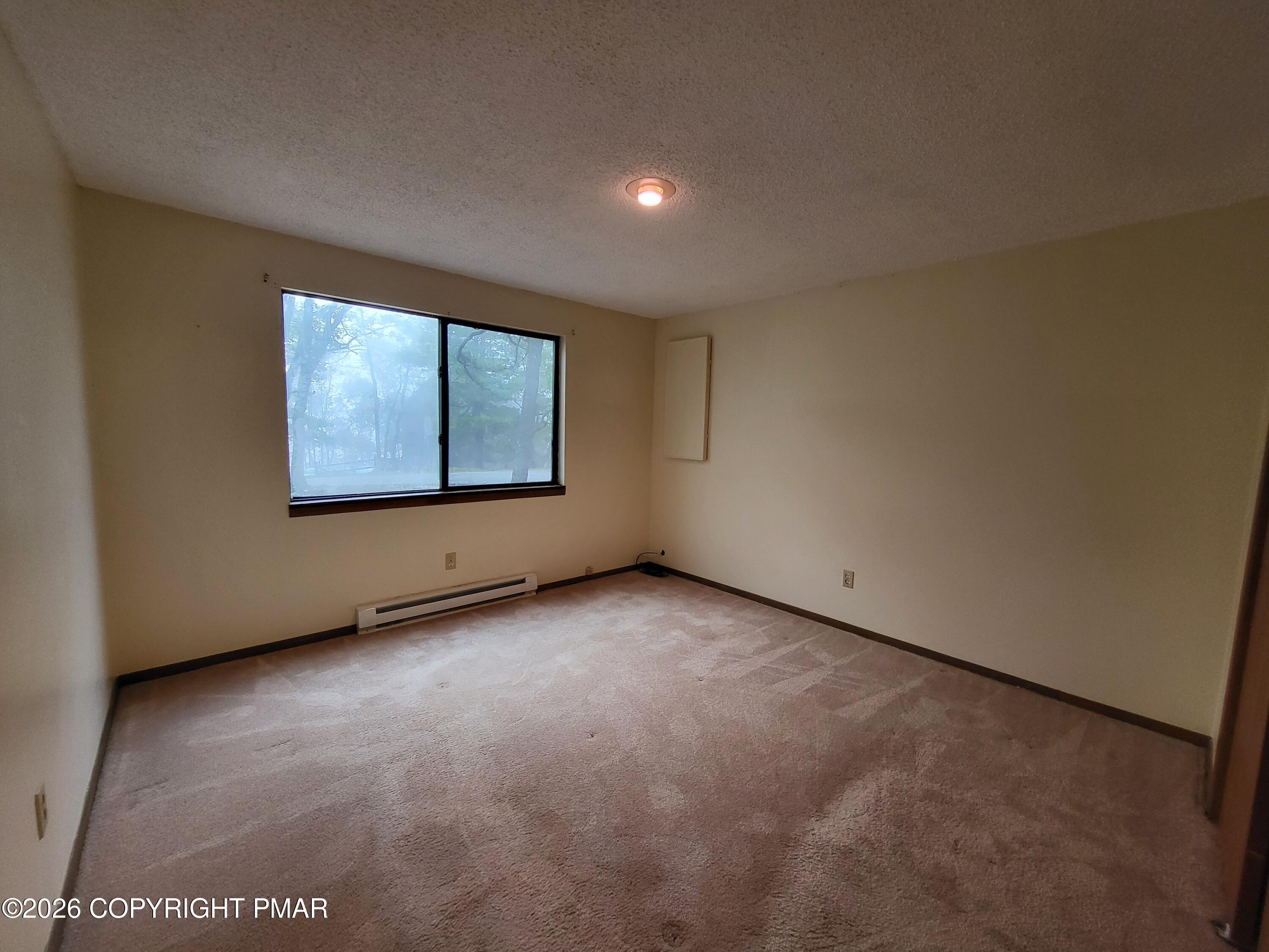 1109 Glasgow Court Property Photo 17
