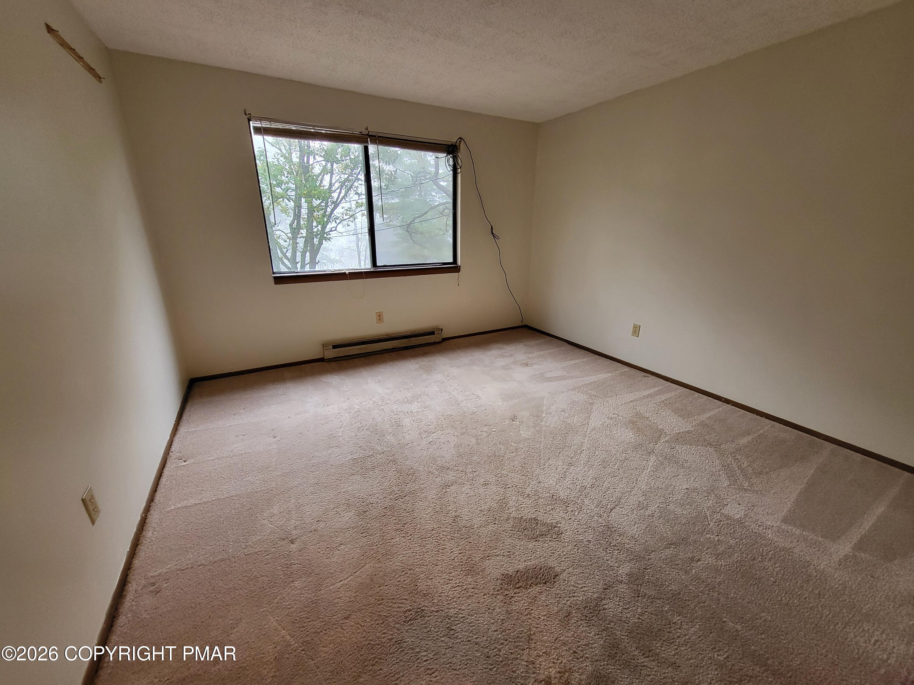 1109 Glasgow Court Property Photo 22