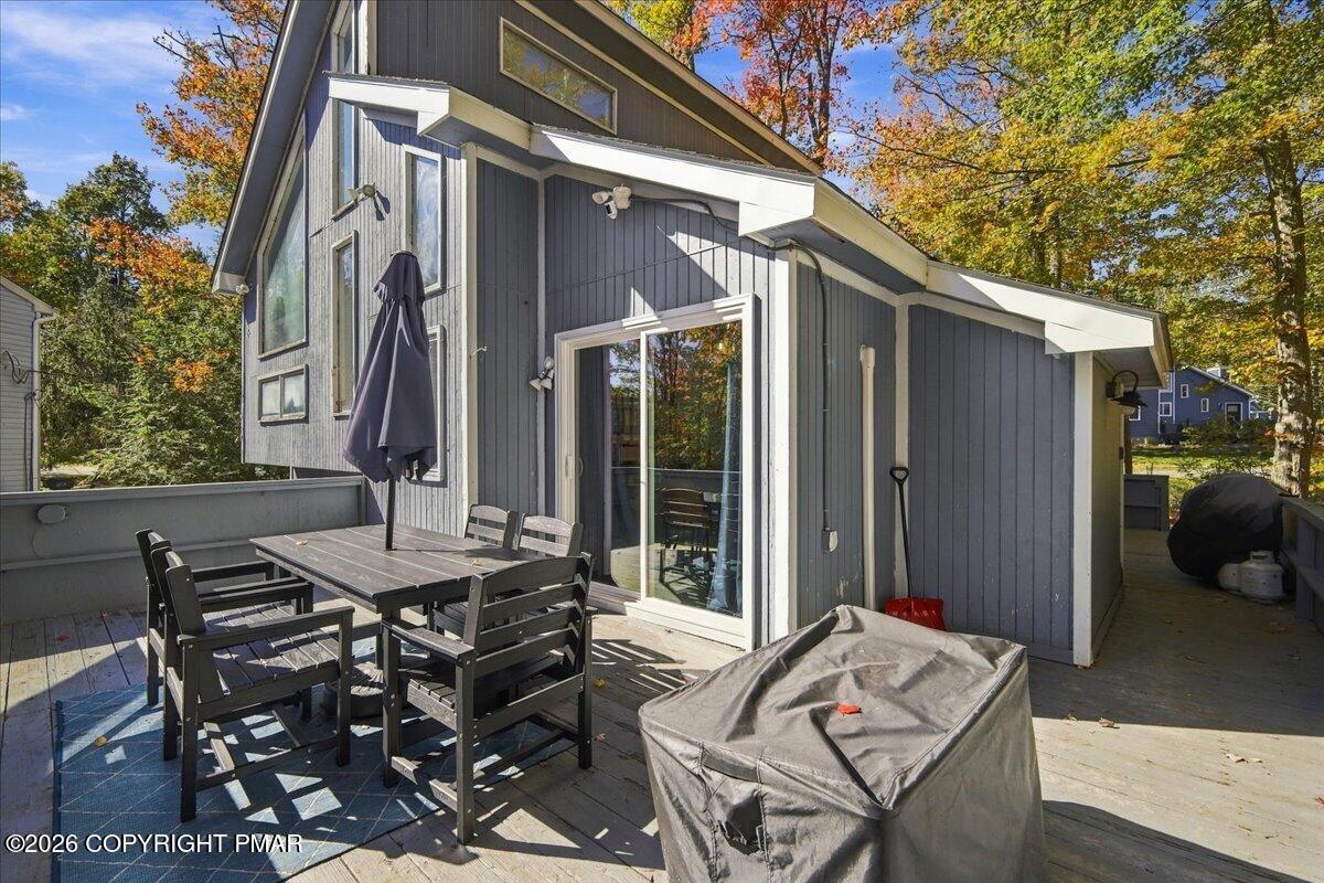 6125 Boardwalk Drive Property Photo 24