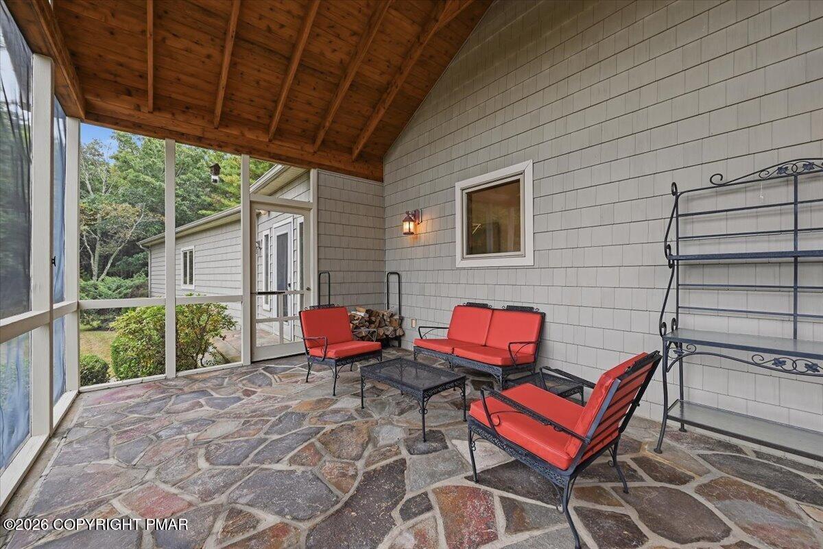 441 Emery Road Property Photo 10
