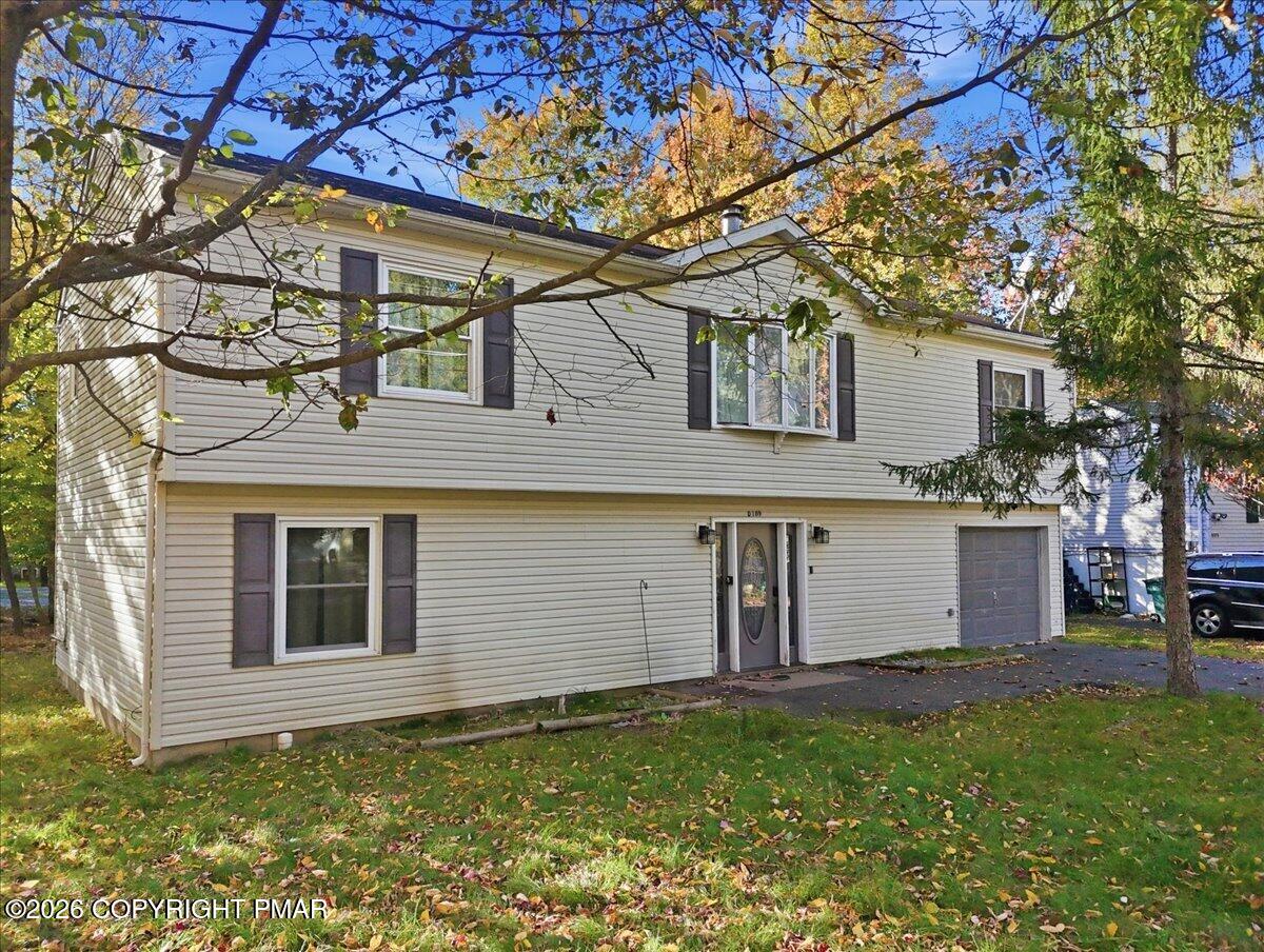 4587 Briarcliff Terrace Property Photo 5