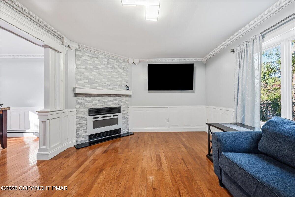 4587 Briarcliff Terrace Property Photo 11