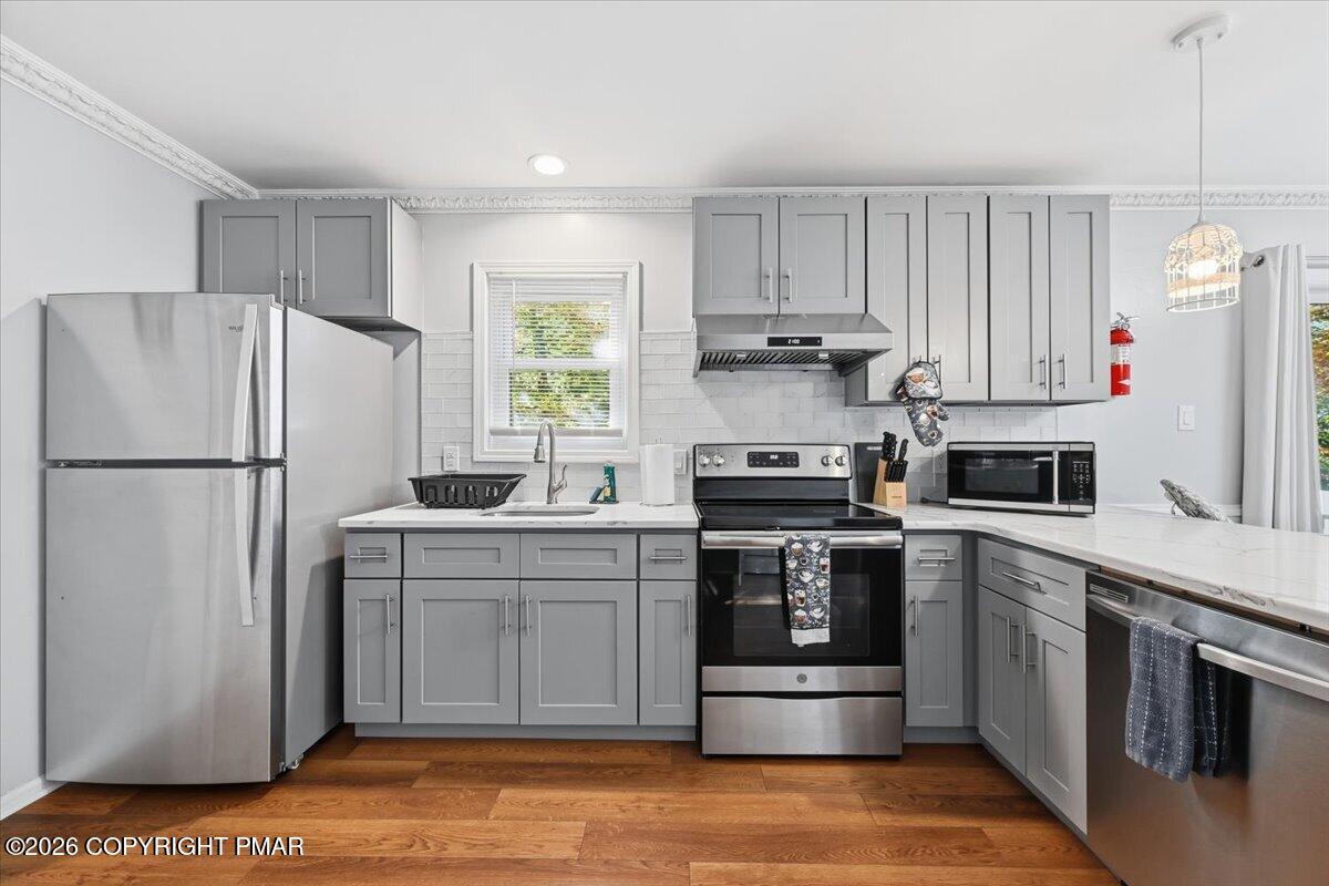 4587 Briarcliff Terrace Property Photo 20