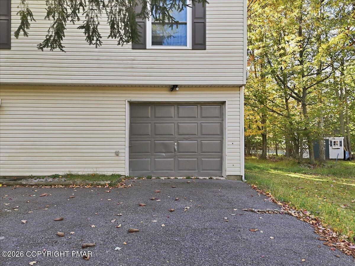 4587 Briarcliff Terrace Property Photo 57