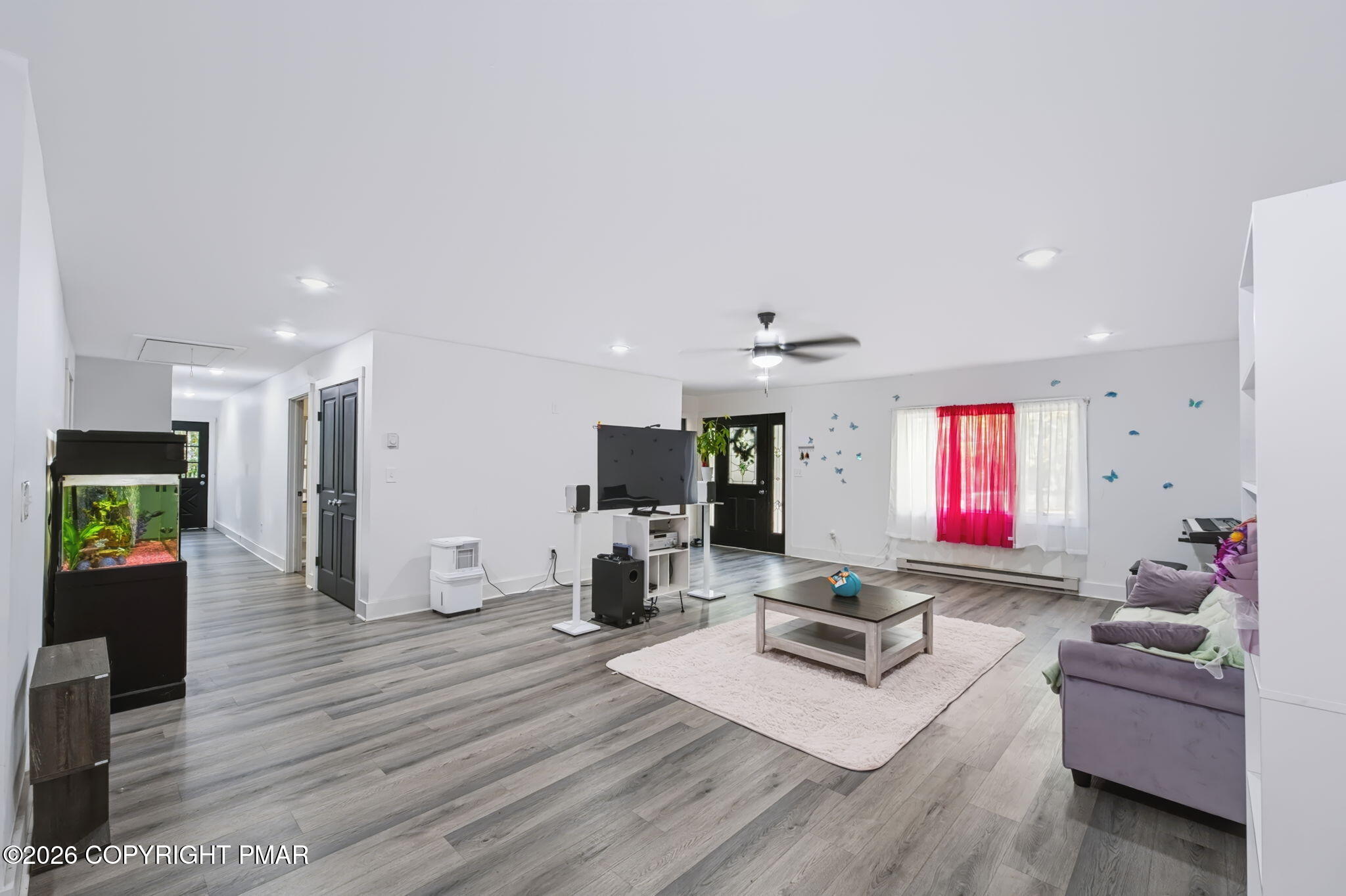 3273 Heights Drive Property Photo 4