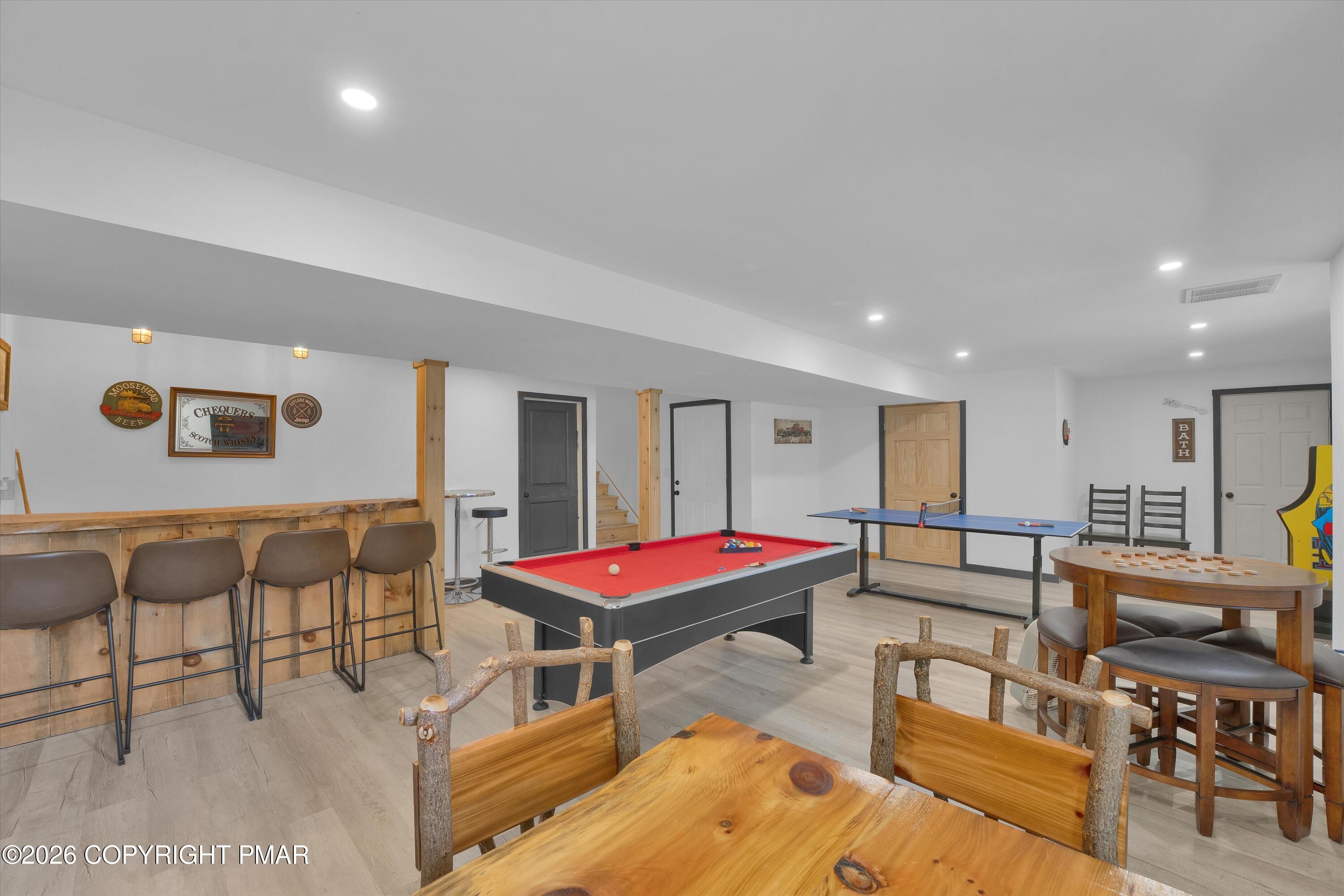 7669 Lake Shore Drive Property Photo 6