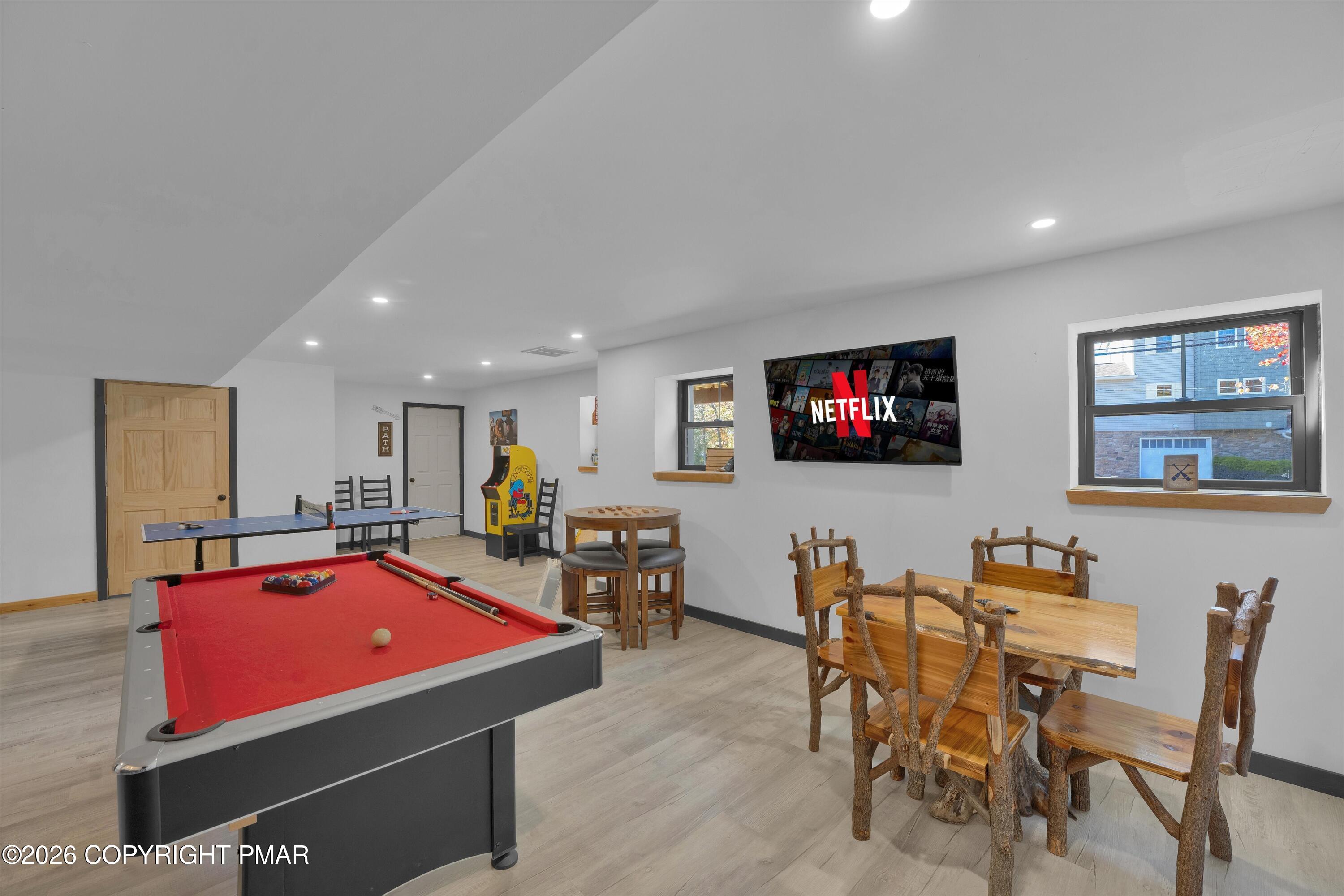 7669 Lake Shore Drive Property Photo 17