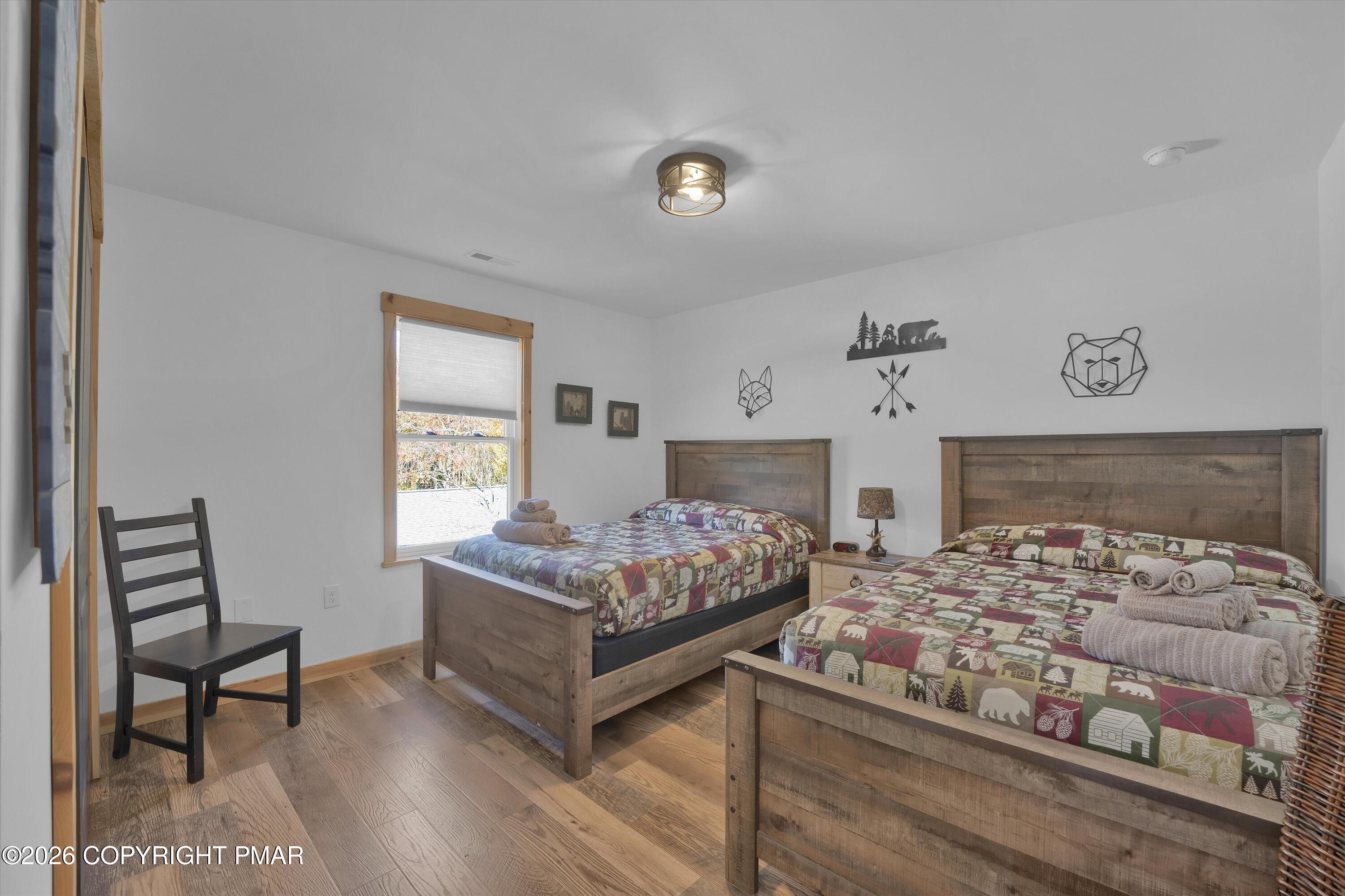 7669 Lake Shore Drive Property Photo 23