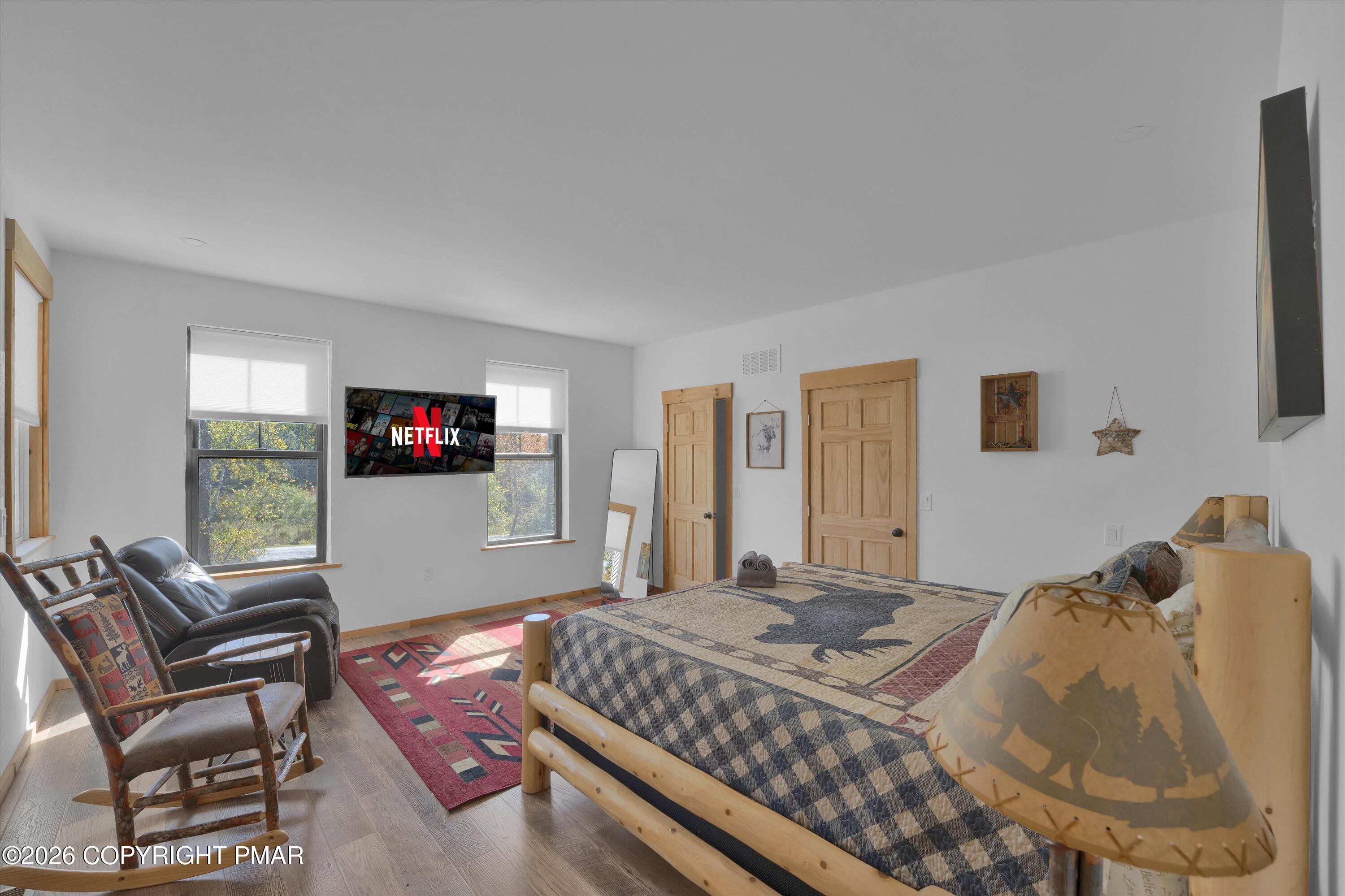 7669 Lake Shore Drive Property Photo 25