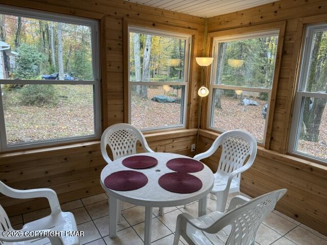 113 Cardinal Lane Property Photo 5