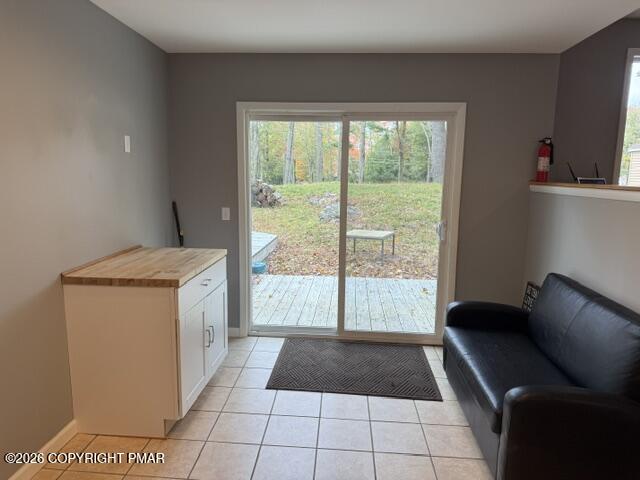113 Cardinal Lane Property Photo 8