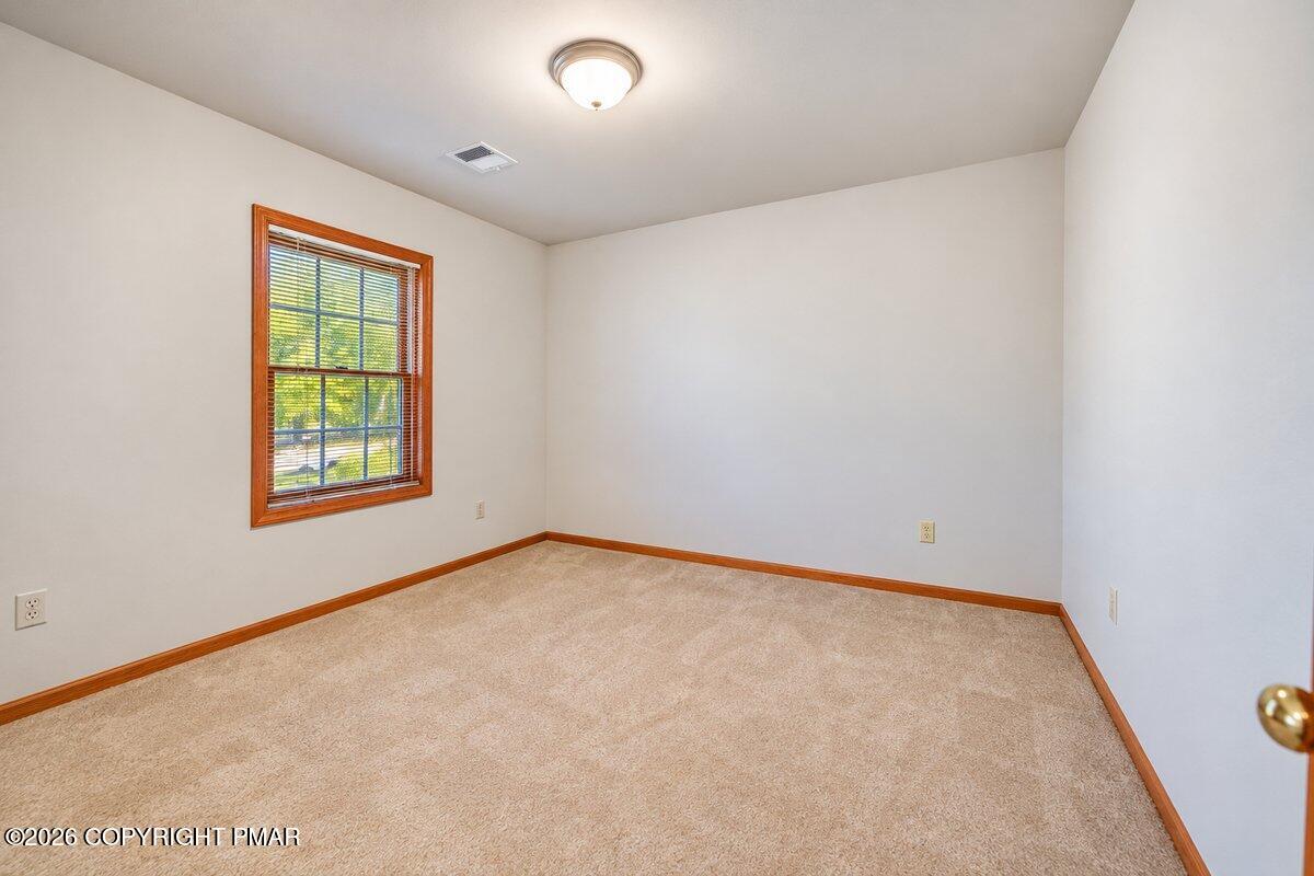 156 Spruce Run Drive Property Photo 14