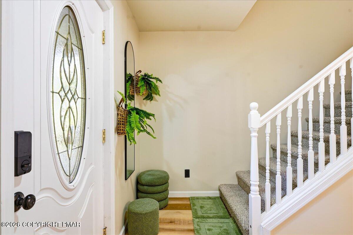 1070 Country Place Drive Property Photo 10