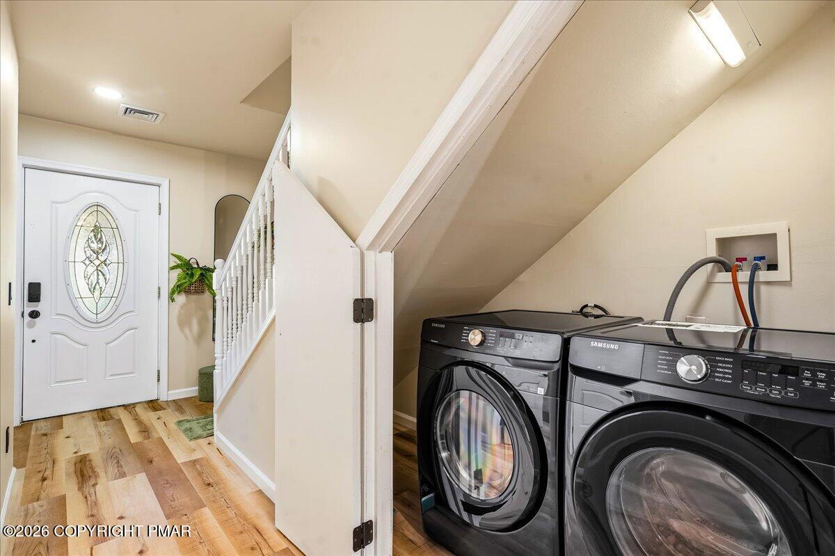 1070 Country Place Drive Property Photo 27