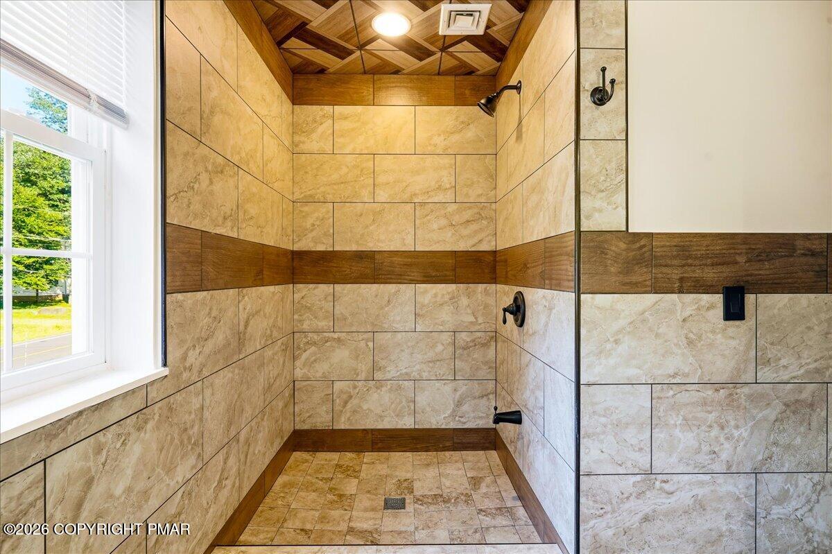 1070 Country Place Drive Property Photo 38