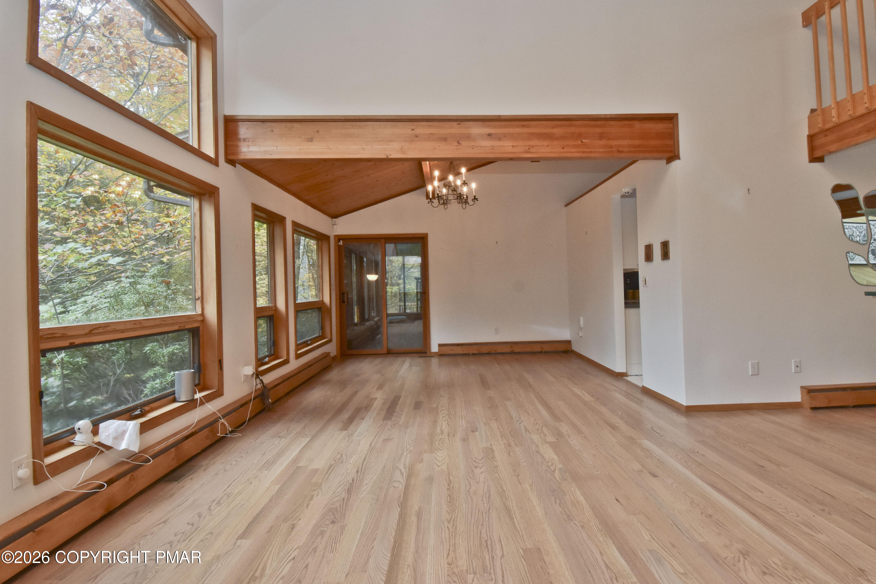 218 Larch Oval Property Photo 17