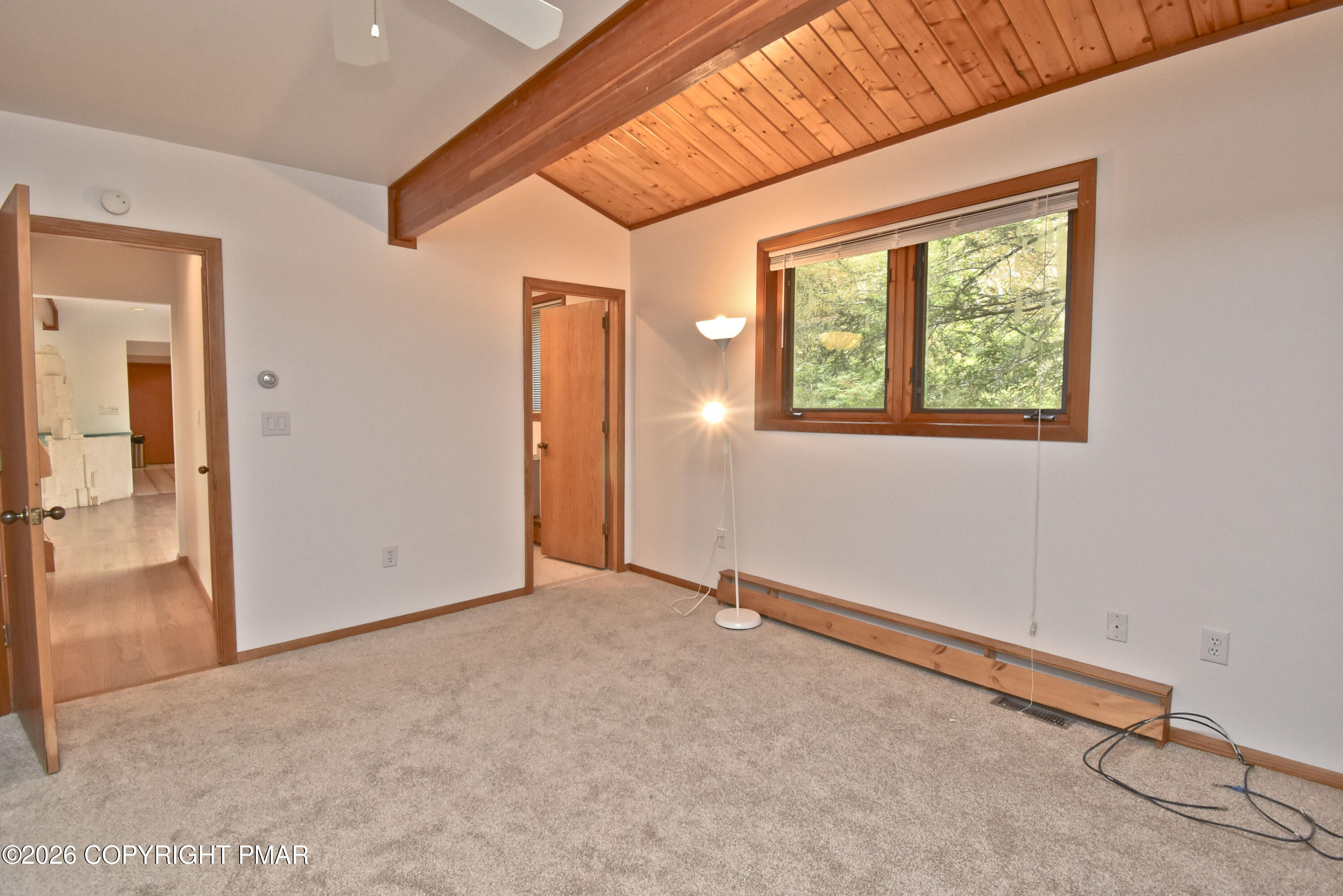 218 Larch Oval Property Photo 31