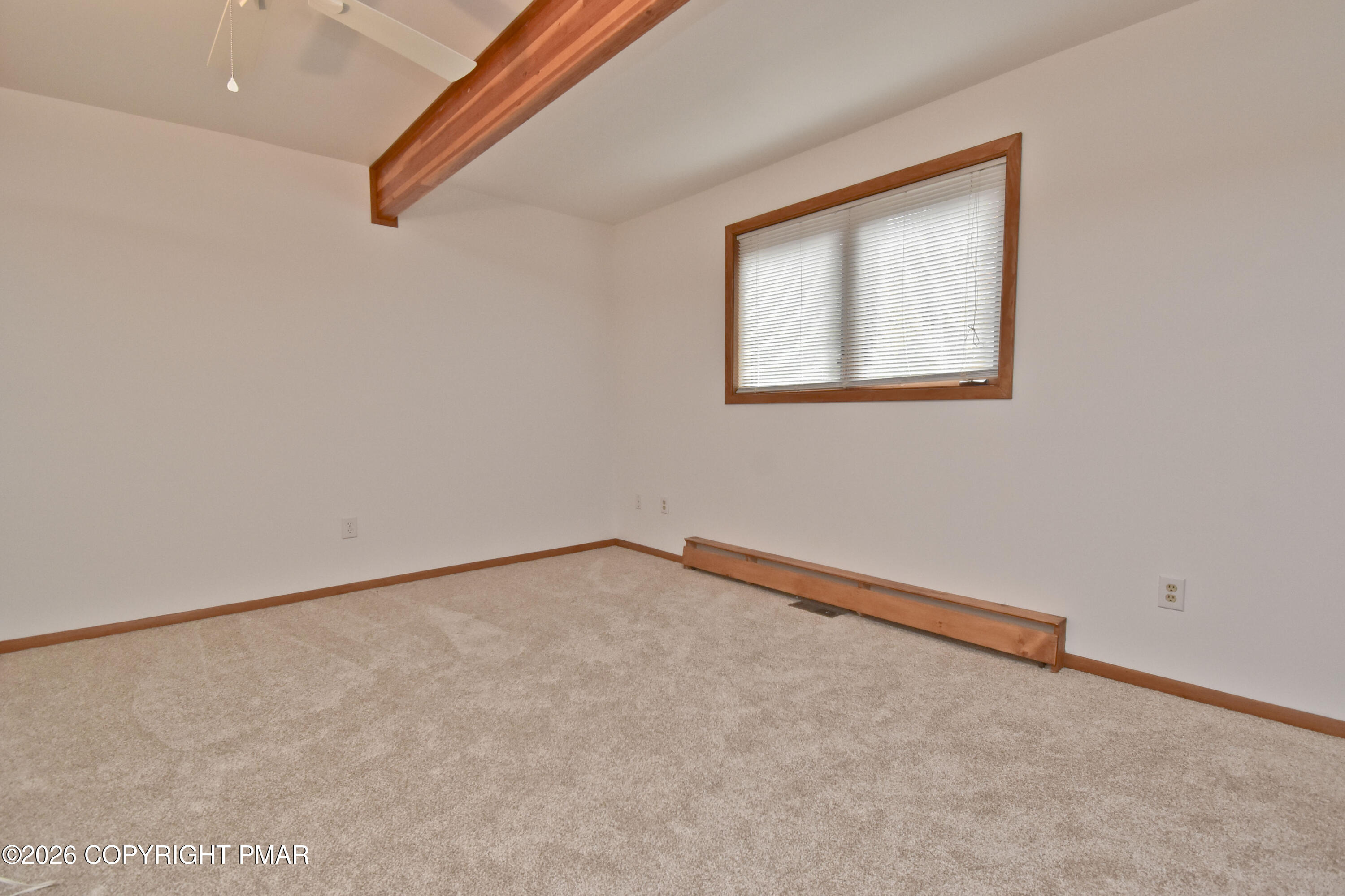 218 Larch Oval Property Photo 34