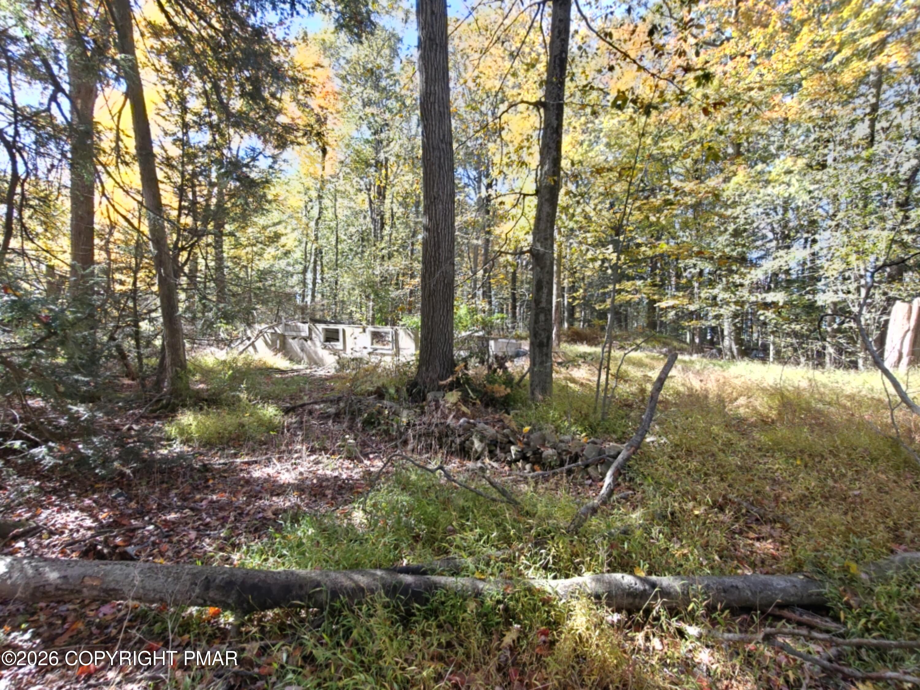 6149 Victoria Drive Property Photo 2