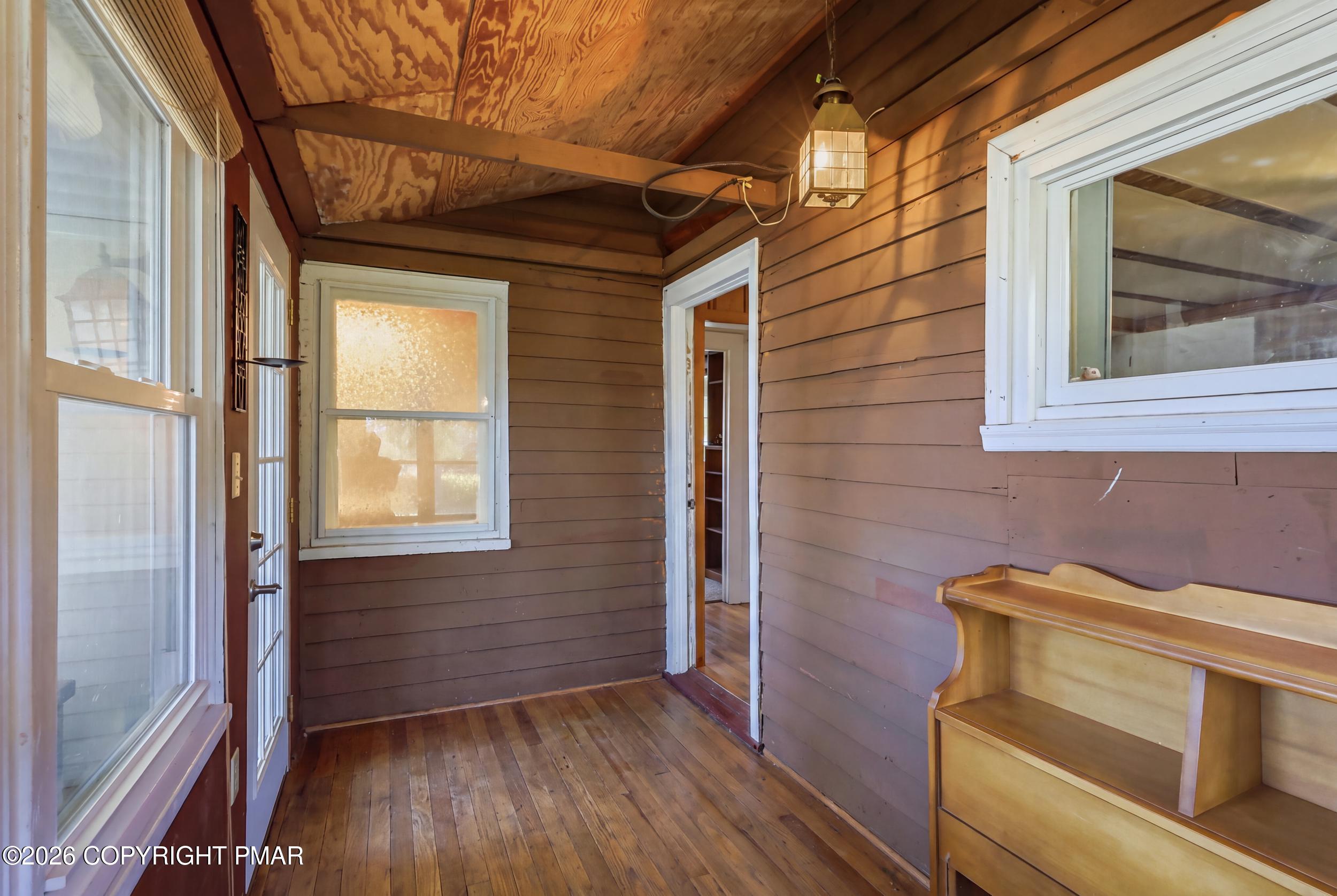 1615 Church Street Property Photo 8