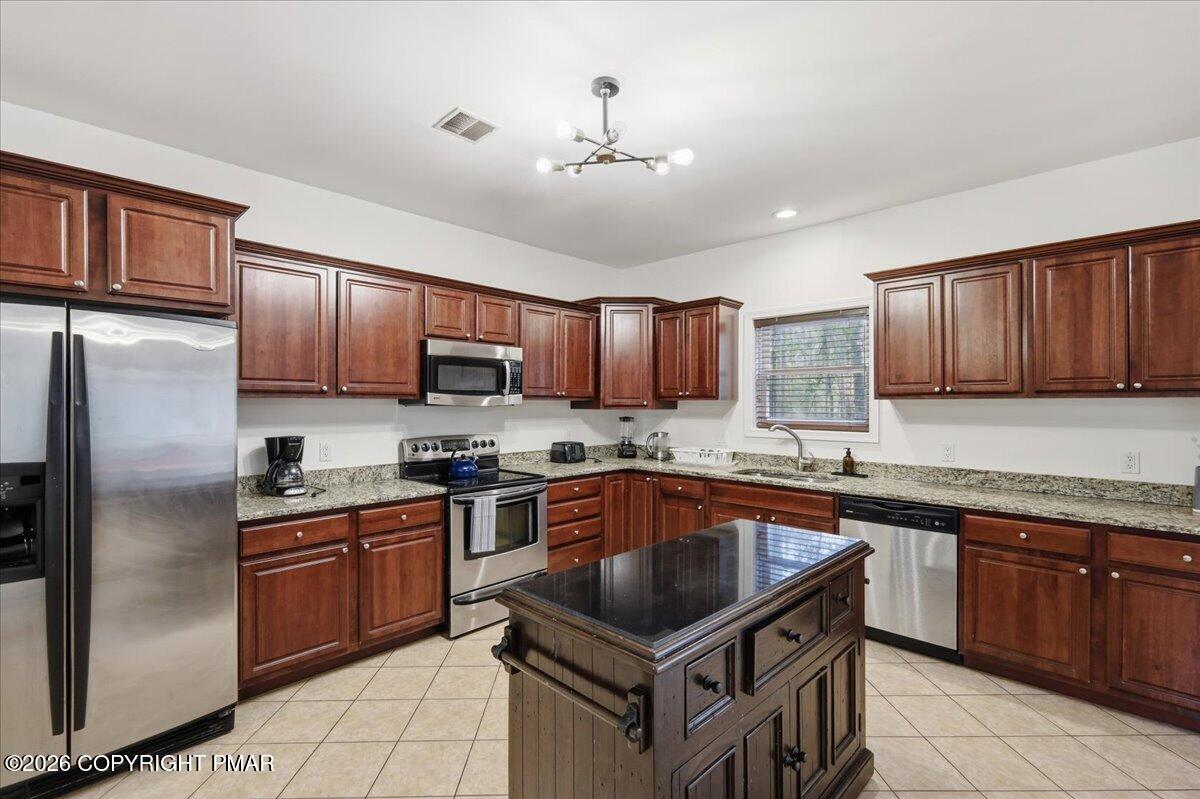 4115 Rosetree Circle Property Photo 3