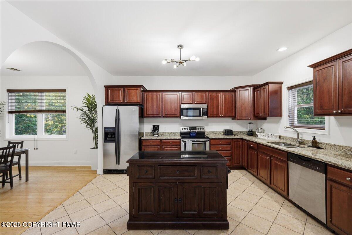 4115 Rosetree Circle Property Photo 7