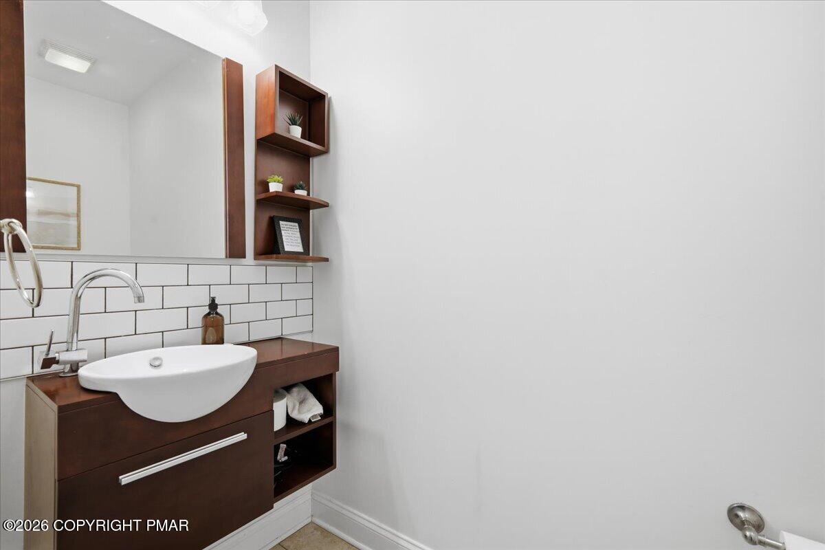 4115 Rosetree Circle Property Photo 18