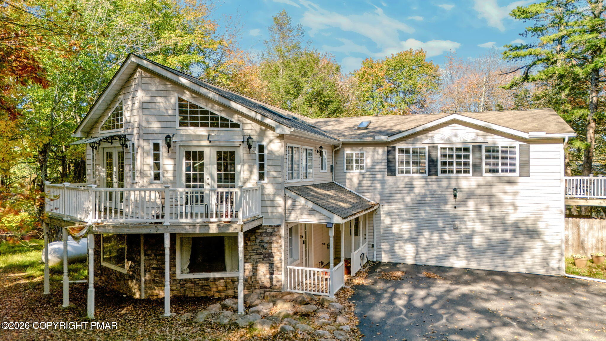 618 S Old Stage Road Property Photo 1