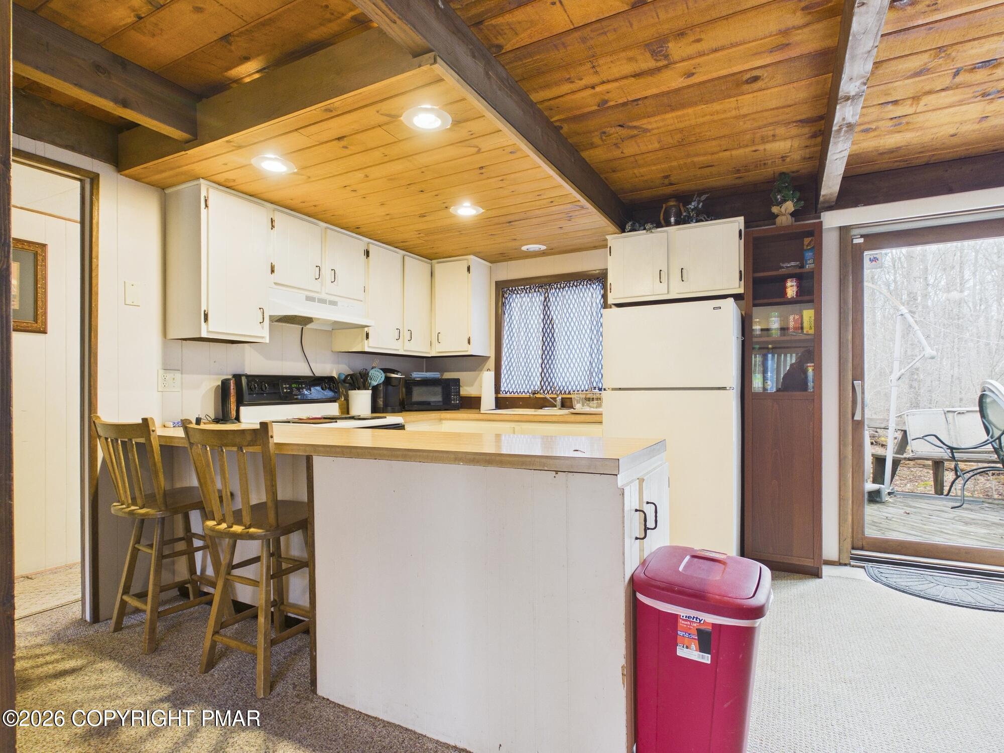 222 Paxinos Drive Property Photo 9