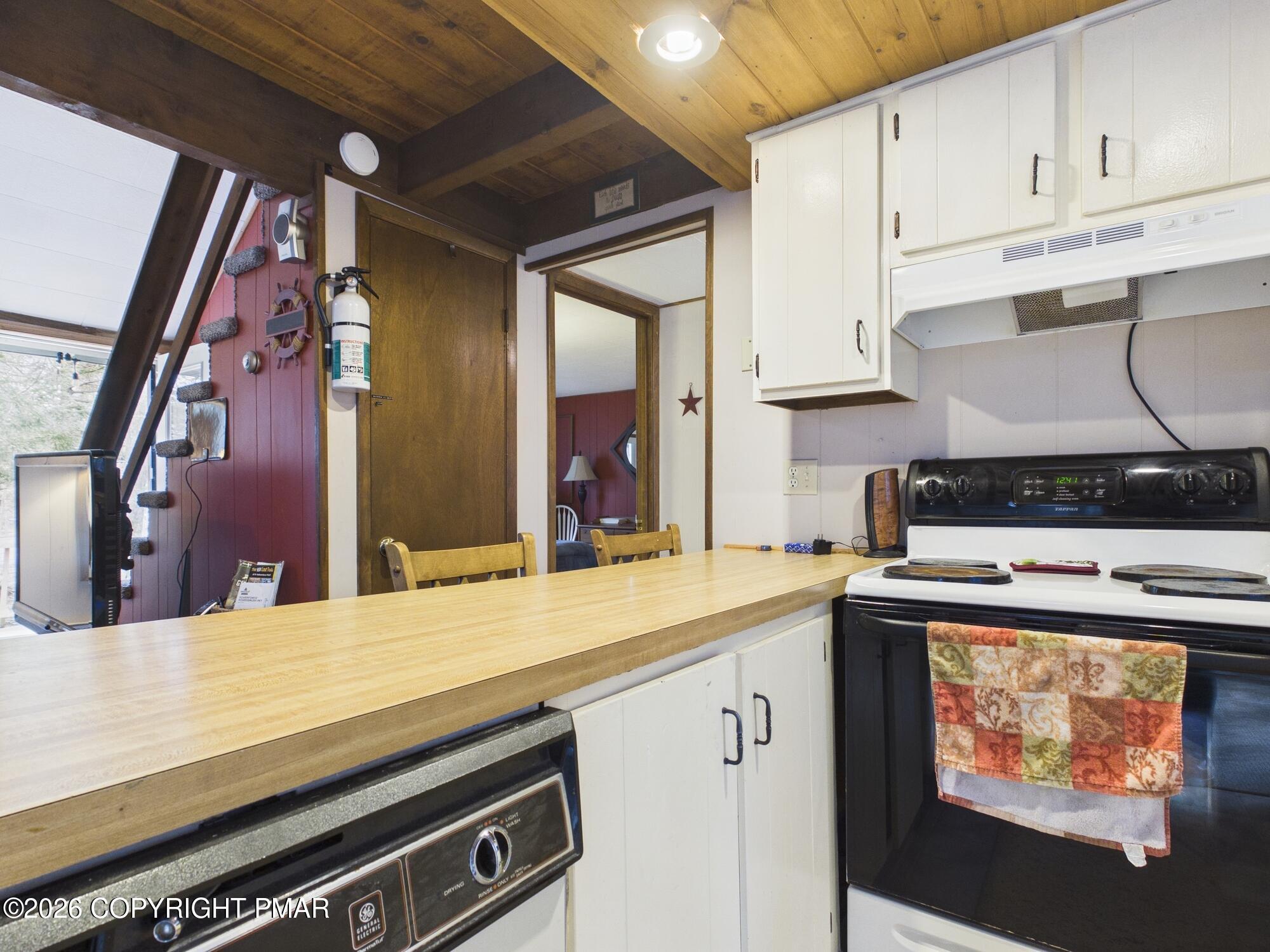 222 Paxinos Drive Property Photo 14