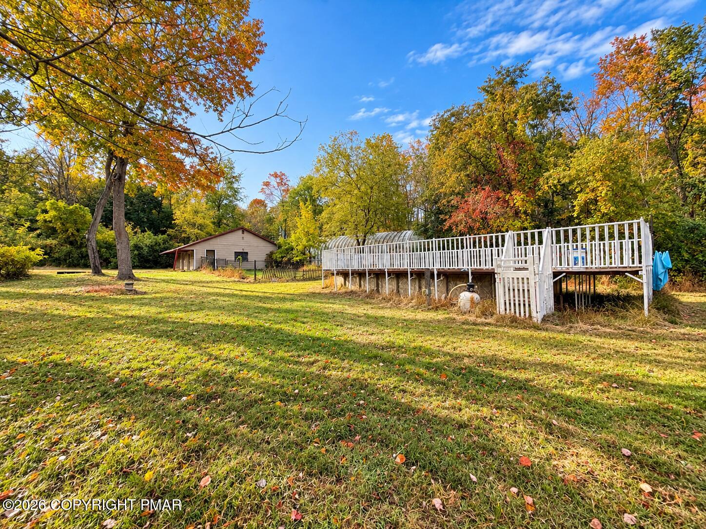 222 Lily Street Property Photo 7