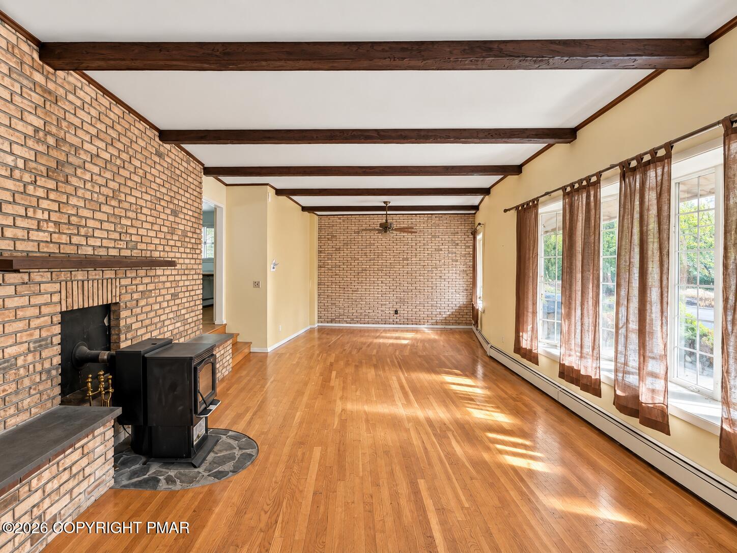 222 Lily Street Property Photo 19