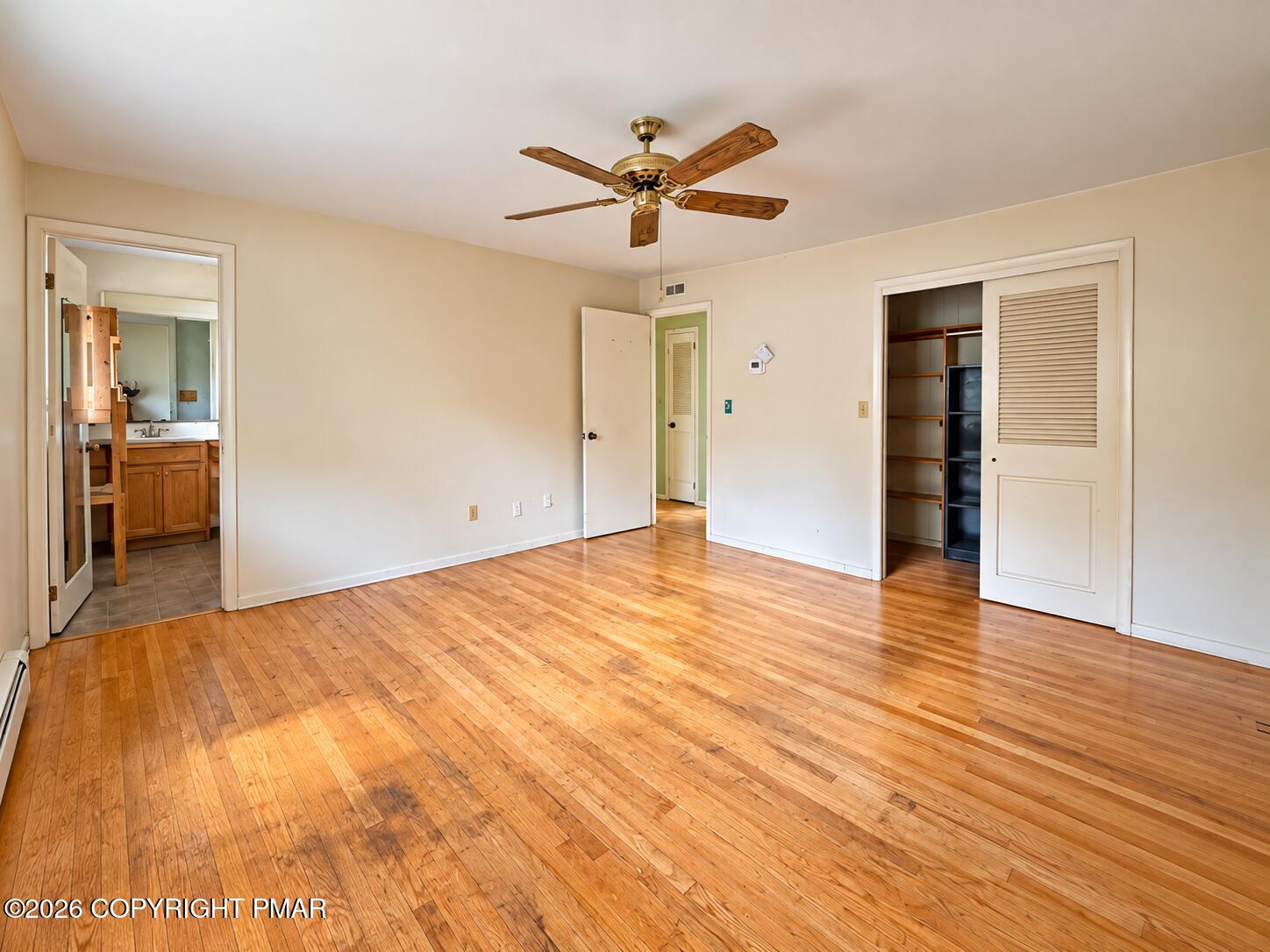 222 Lily Street Property Photo 27