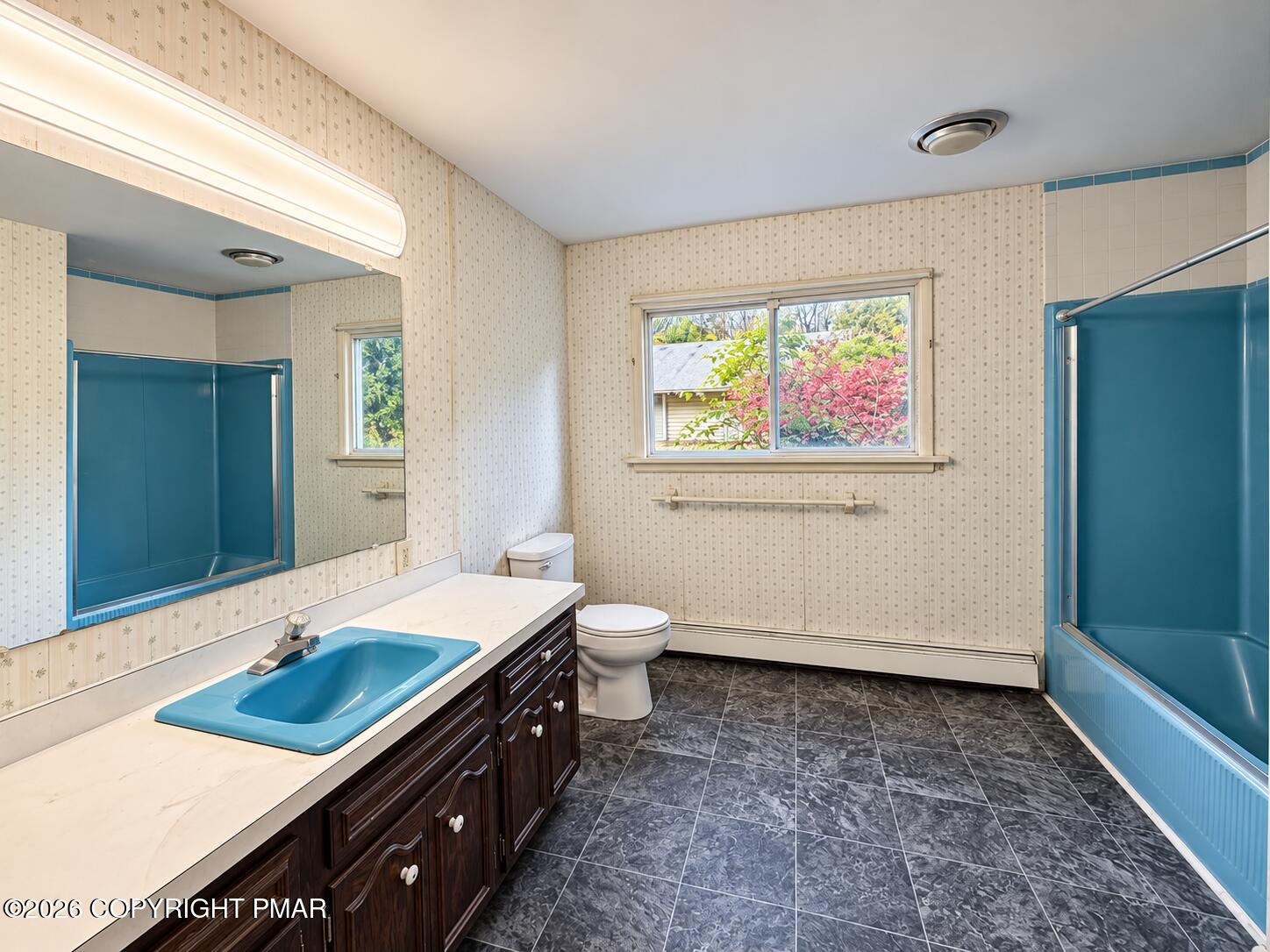222 Lily Street Property Photo 38