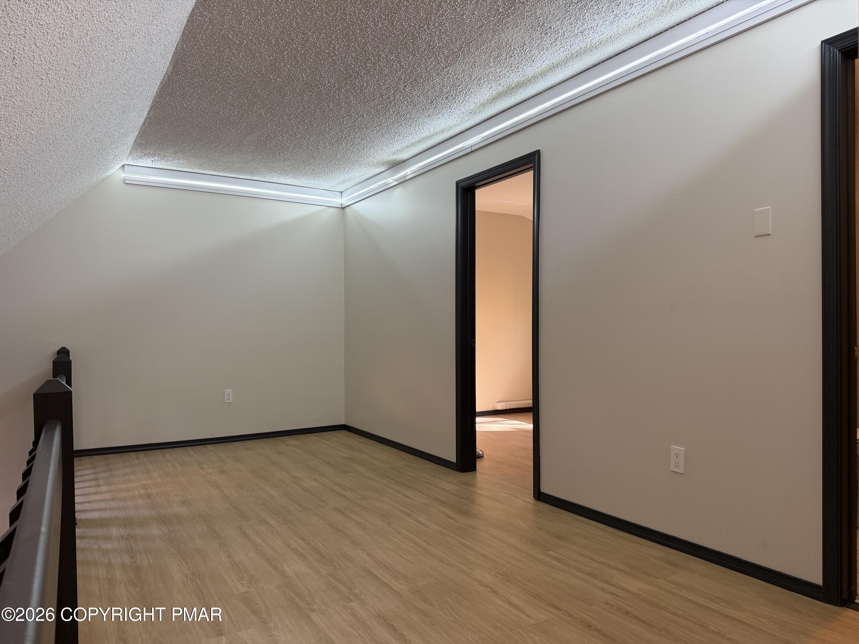 527 Clearview Drive Property Photo 15