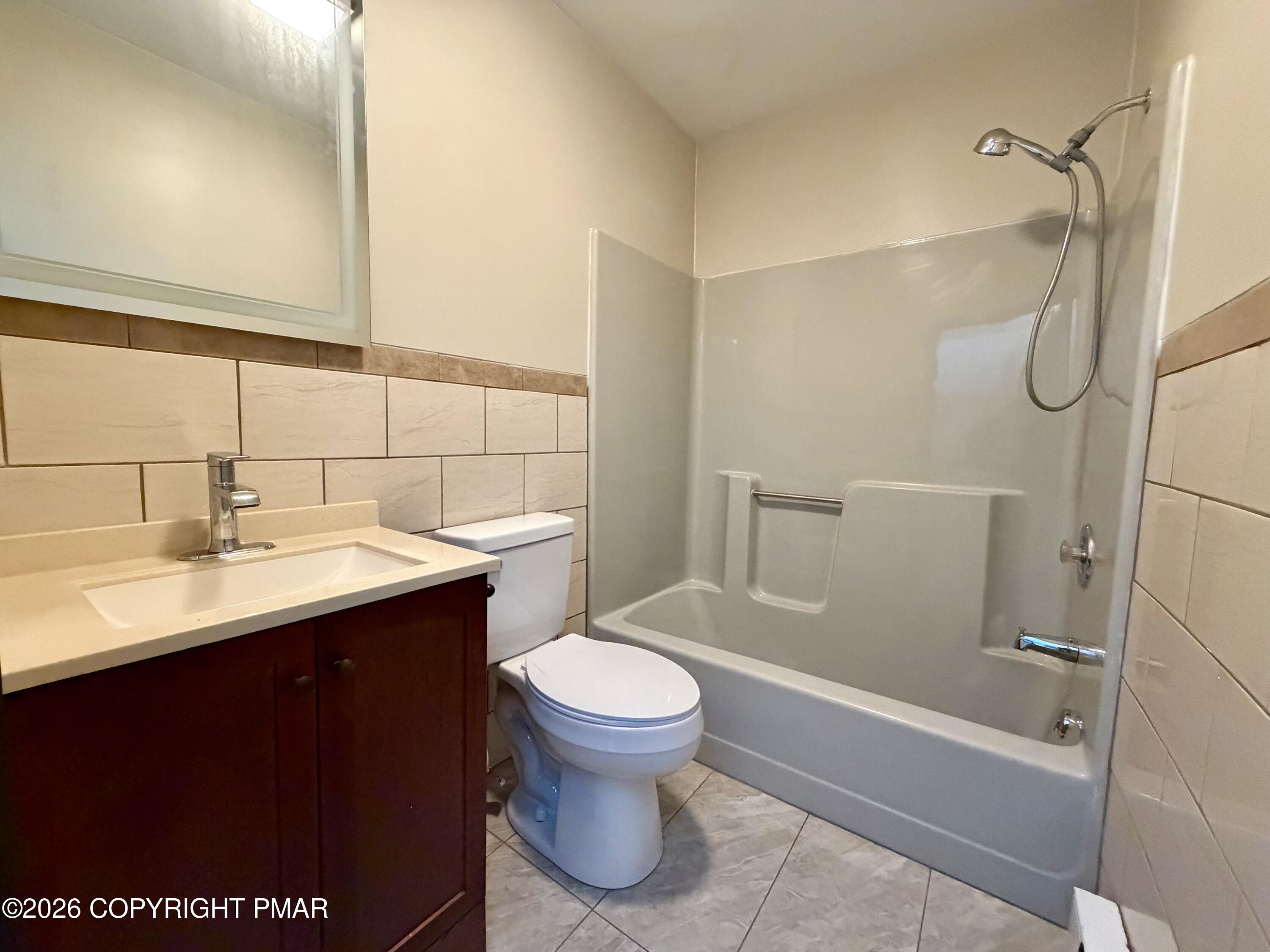 527 Clearview Drive Property Photo 16